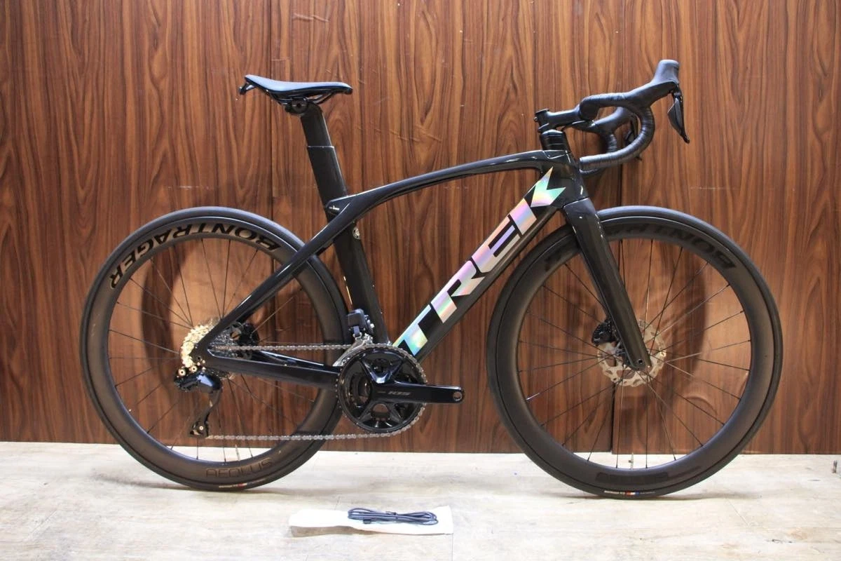 2023 Trek Madone SL6 Gen6 Full Carbon Shimano 105 R7170 Di2 2x12 Speed Size 52 thumbnail 1