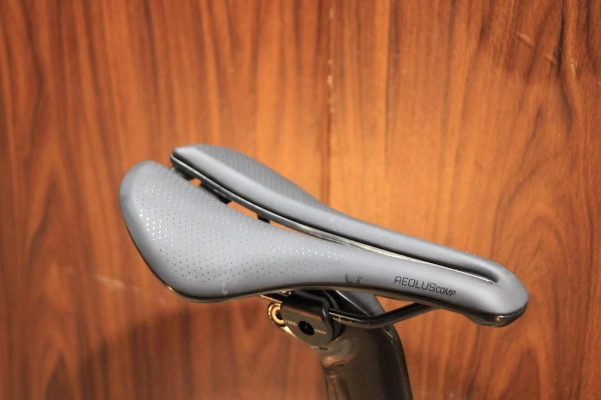 2023 Trek Madone SL6 Gen6 Full Carbon Shimano 105 R7170 Di2 2x12 Speed Size 52 thumbnail 2