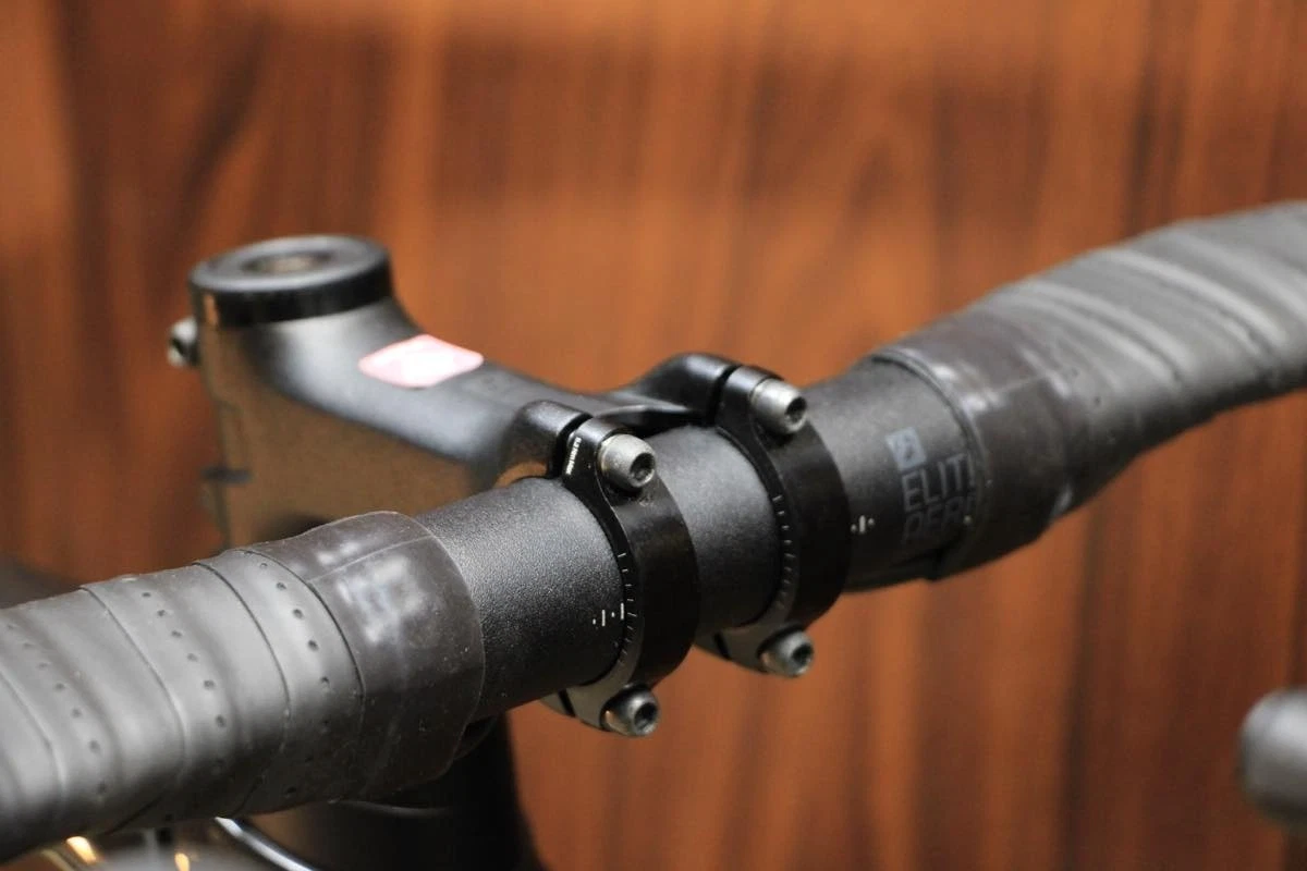 2023 Trek Madone SL6 Gen6 Full Carbon Shimano 105 R7170 Di2 2x12 Speed Size 52 thumbnail 11