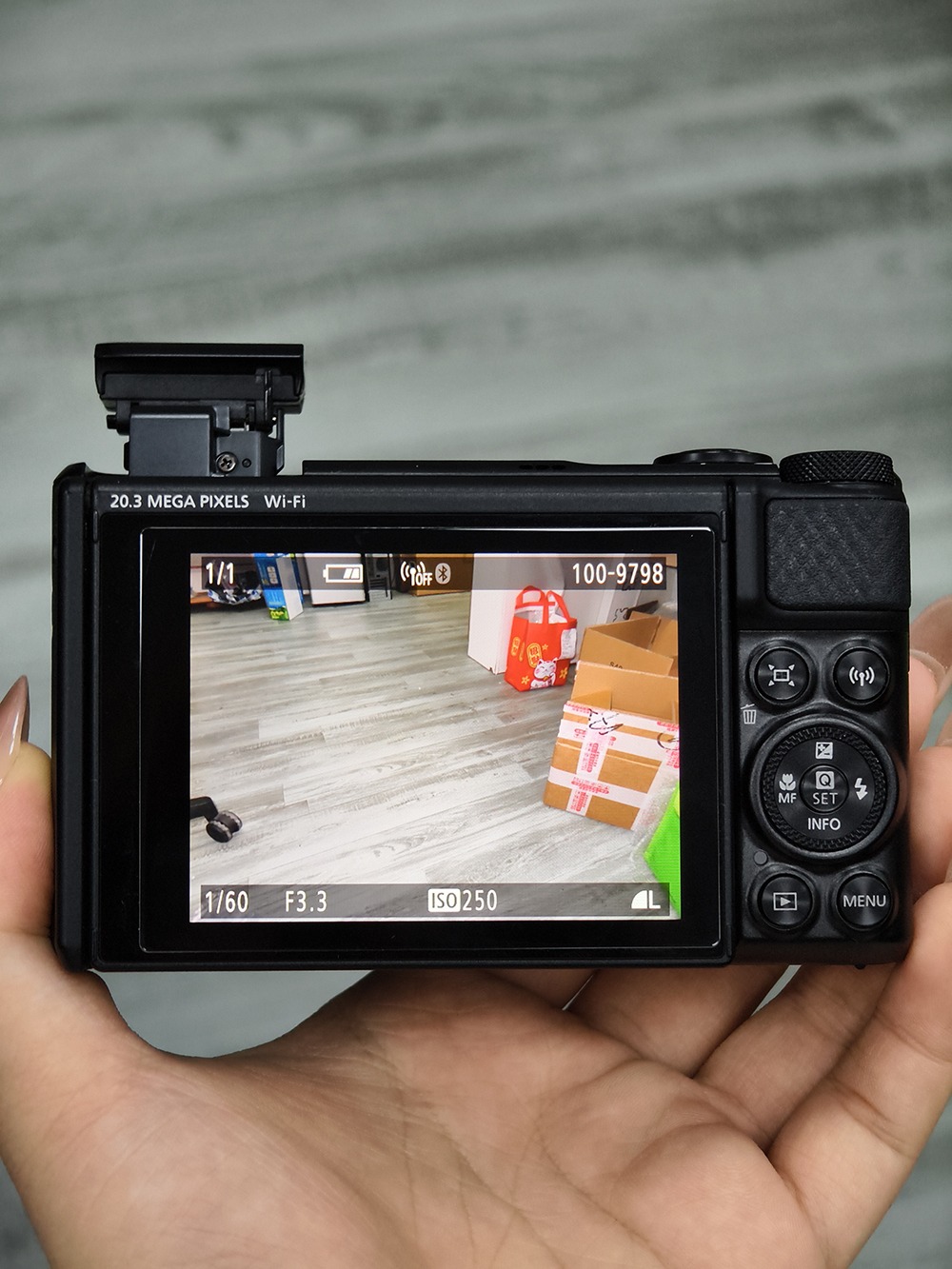 98% NEW! Canon PowerShot SX740 HS Zoom Lens Compact Digital Camera thumbnail 2