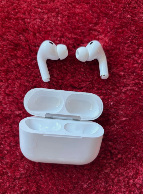 Apple Airpods Pro 3 thumbnail 3