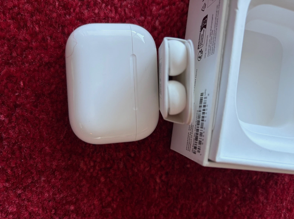 Apple Airpods Pro 3 thumbnail 8