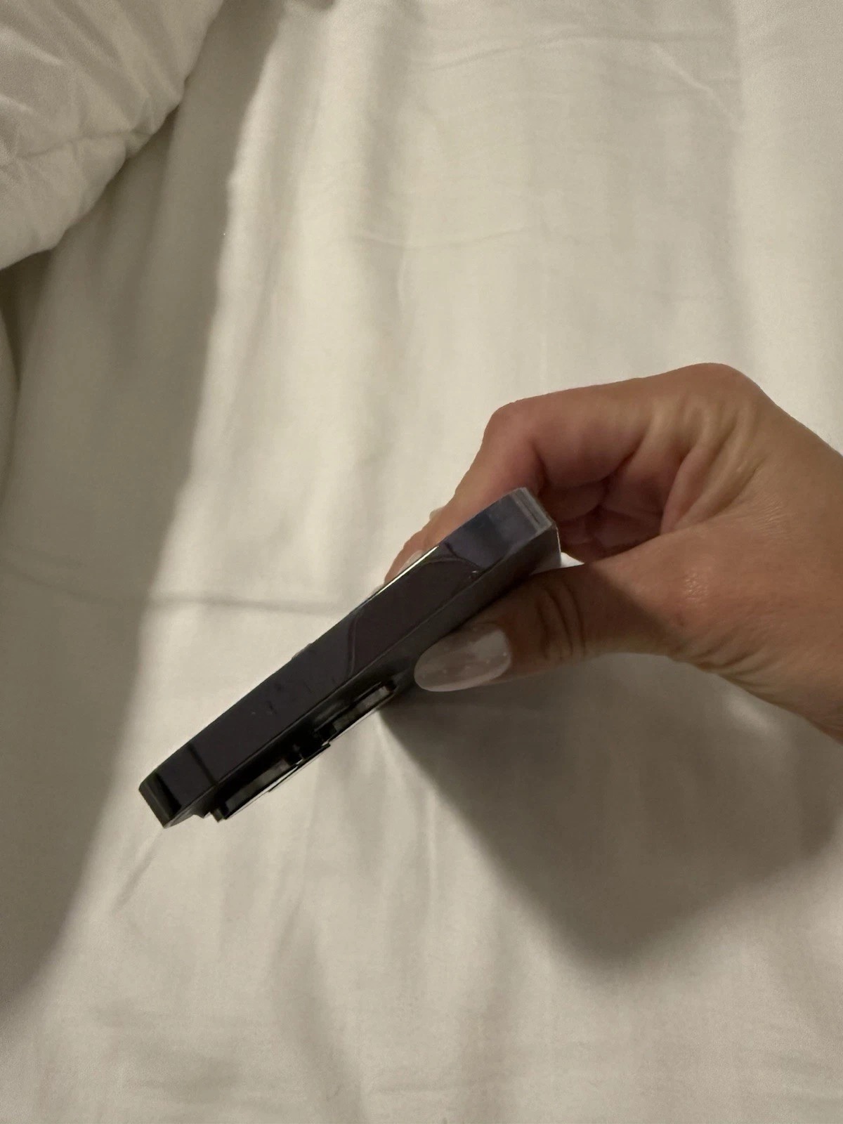 Apple iPhone 14 Pro (256GB) – Unlocked – Deep Purple thumbnail 6