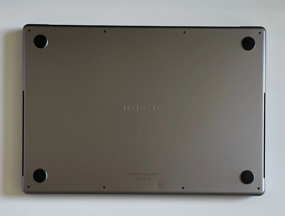 Apple MacBook Pro 16” M1 Pro -16GB RAM, 1TB SSD, Space Gray thumbnail 8