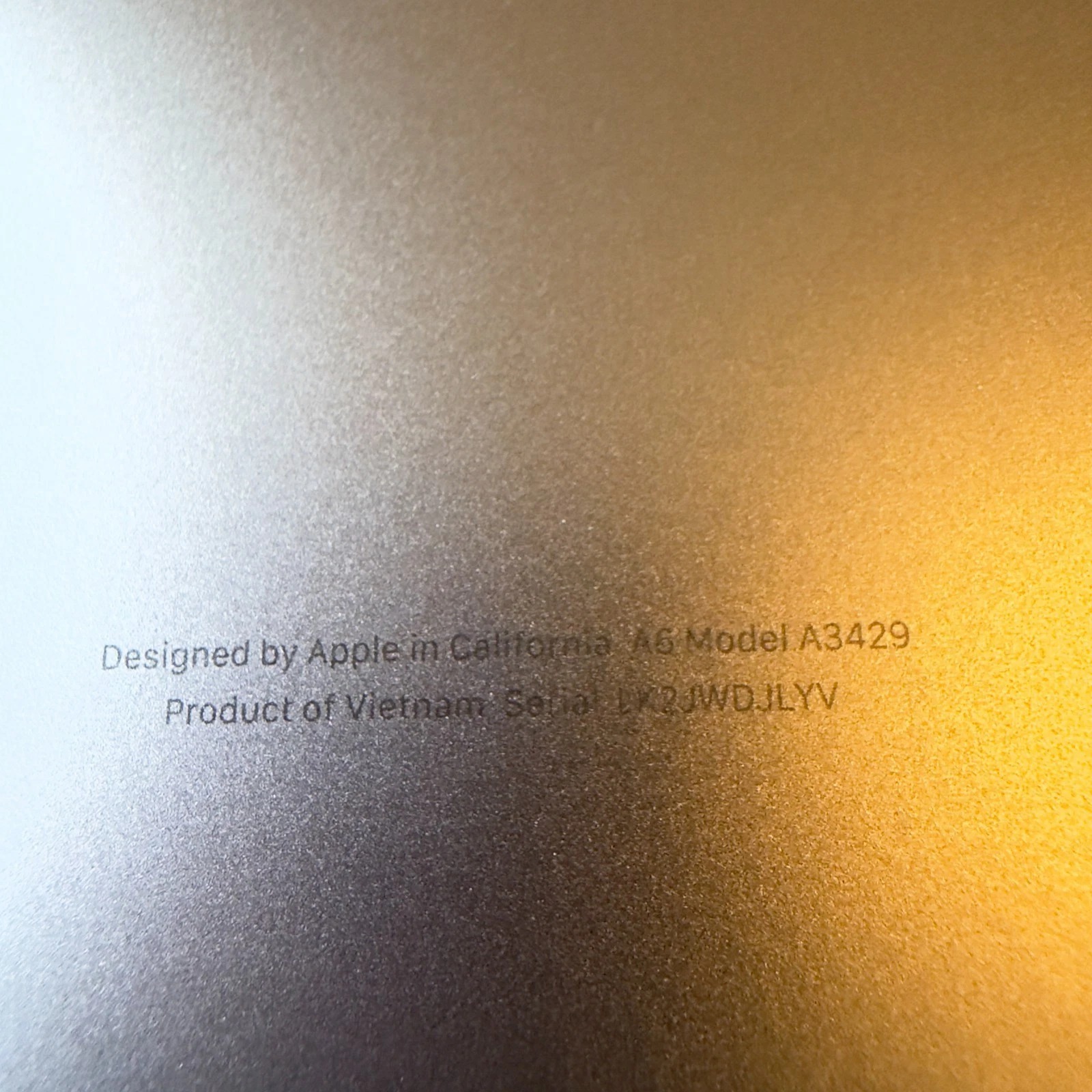 Apple MacBook Pro 16" M1 MAX 32GB 2TB 10 CPU/32 GPU Space Gray ***immaculate*** thumbnail 21