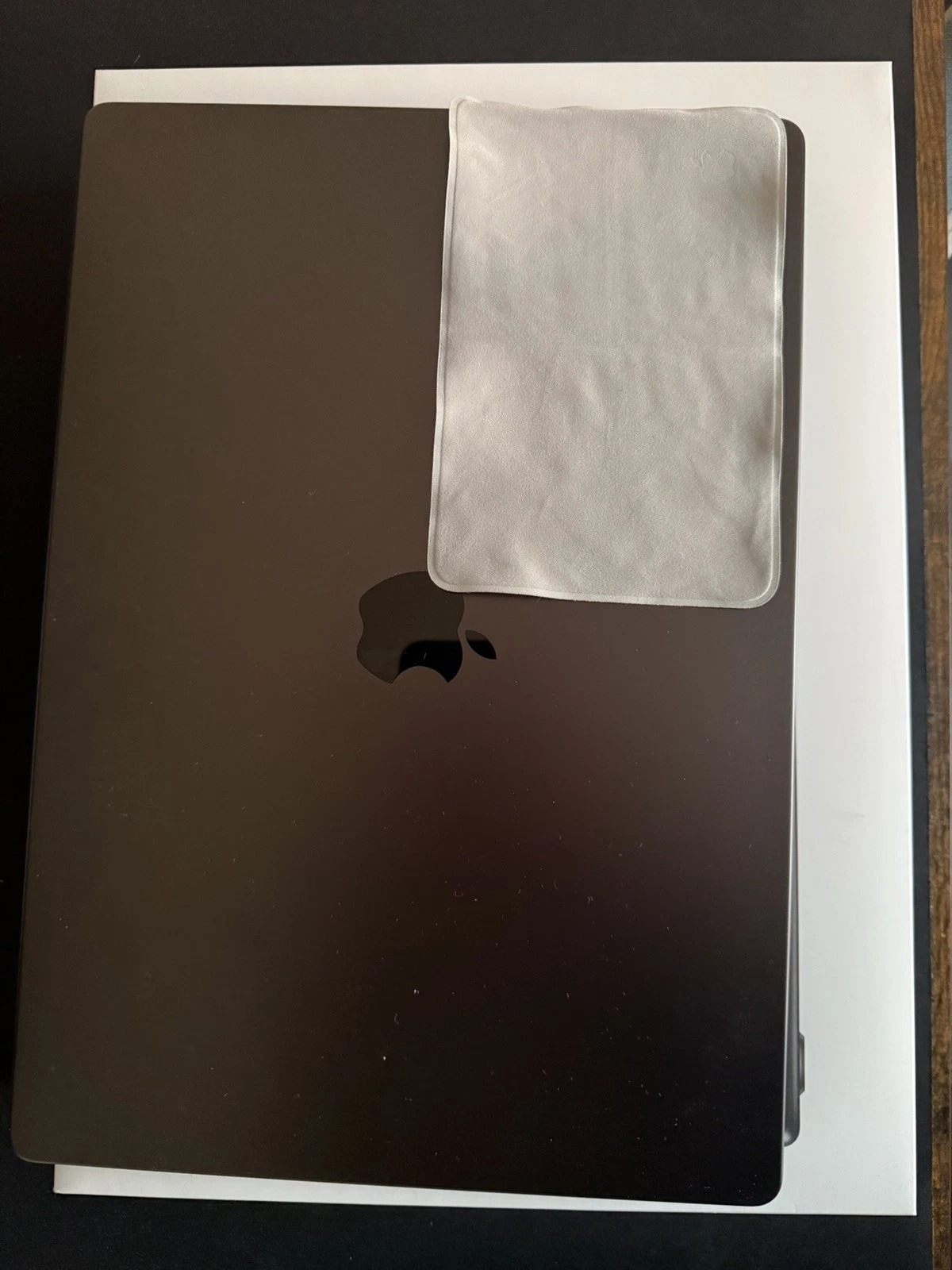 Apple MacBook Pro 16 M4 Max 64GB RAM 2TB SSD – Nano-Texture Display | 2025 Model thumbnail 5