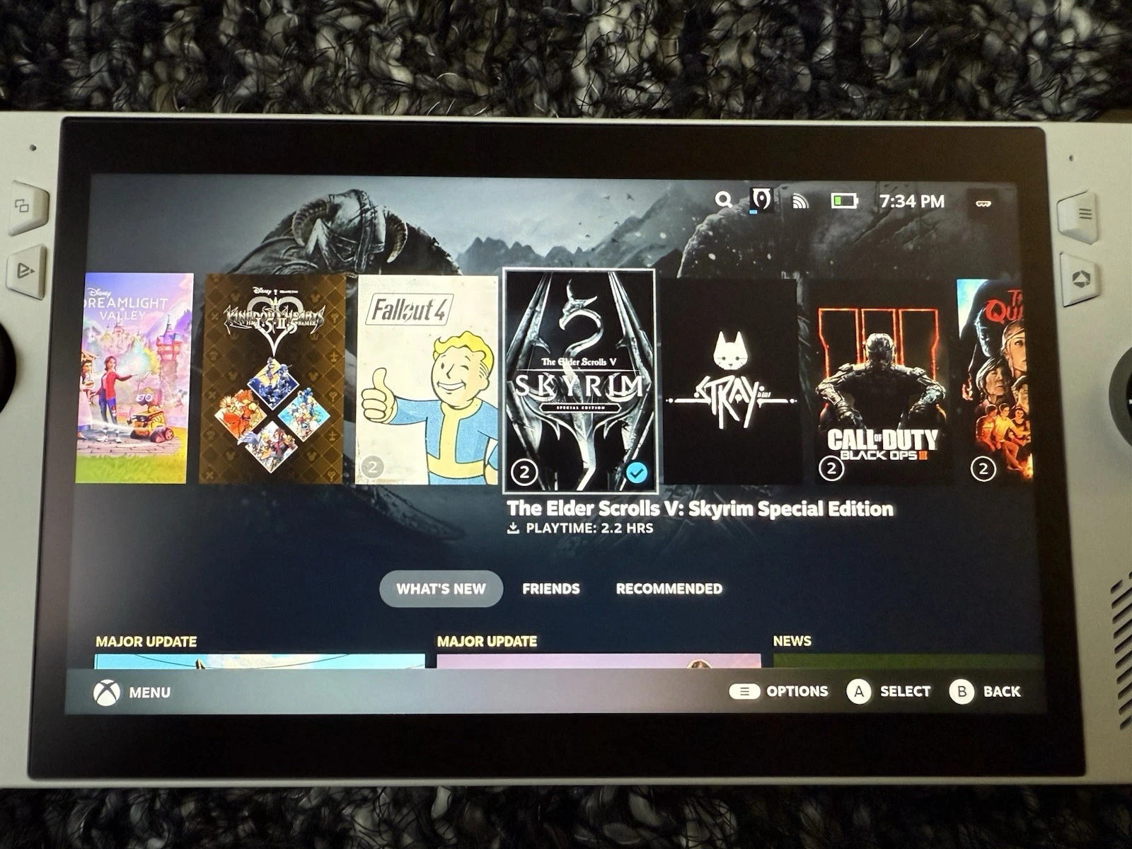 ASUS ROG Ally FHD 120Hz Handheld Gaming PC 2TB Ryzen Z1 thumbnail 2