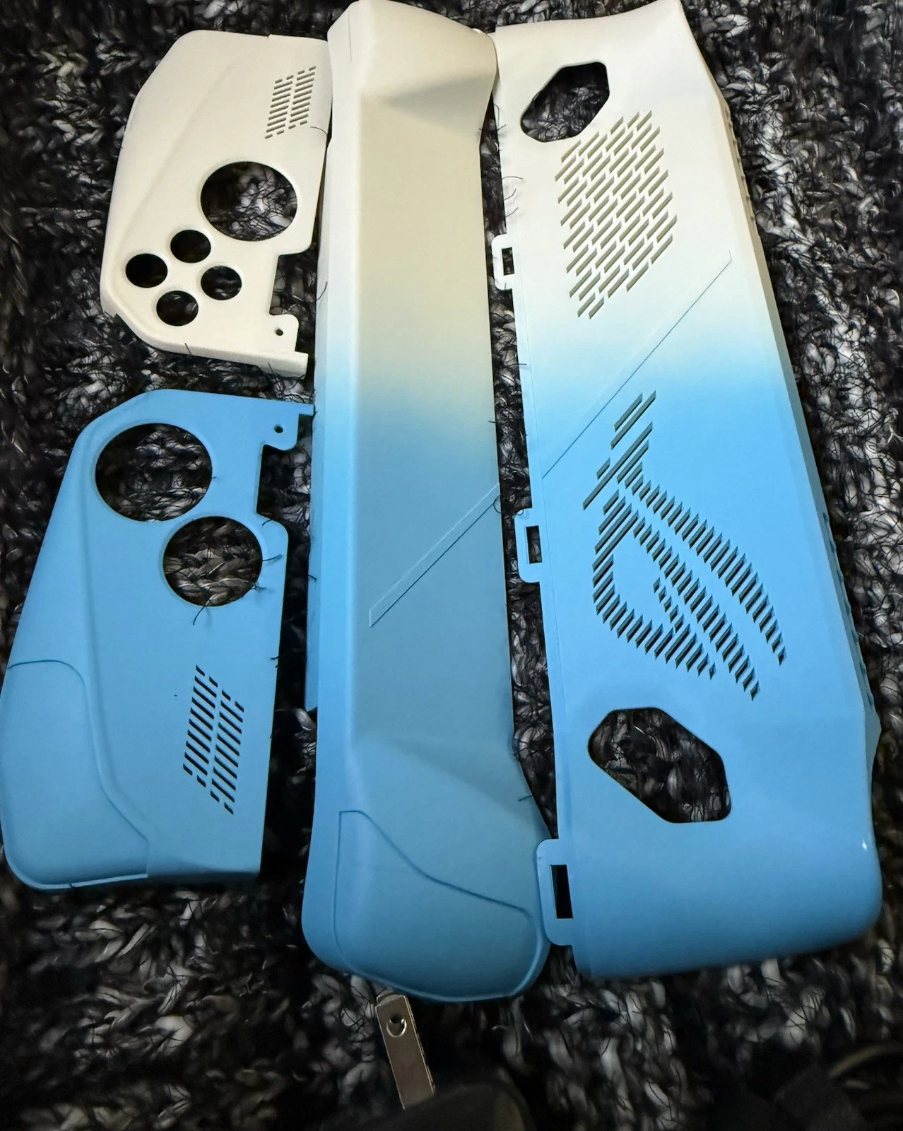 ASUS ROG Ally FHD 120Hz Handheld Gaming PC 2TB Ryzen Z1 thumbnail 5