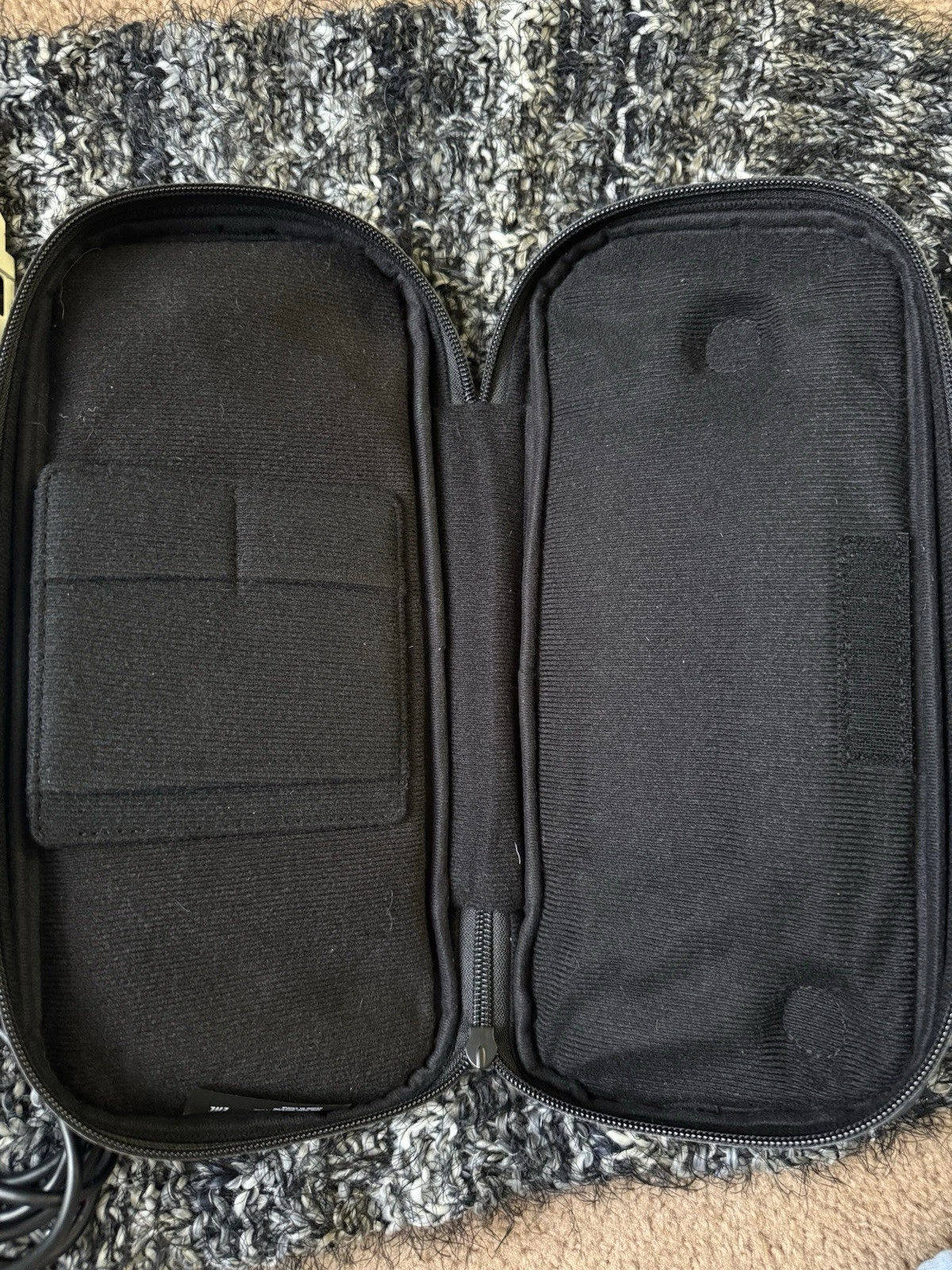 ASUS ROG Ally FHD 120Hz Handheld Gaming PC 2TB Ryzen Z1 thumbnail 14