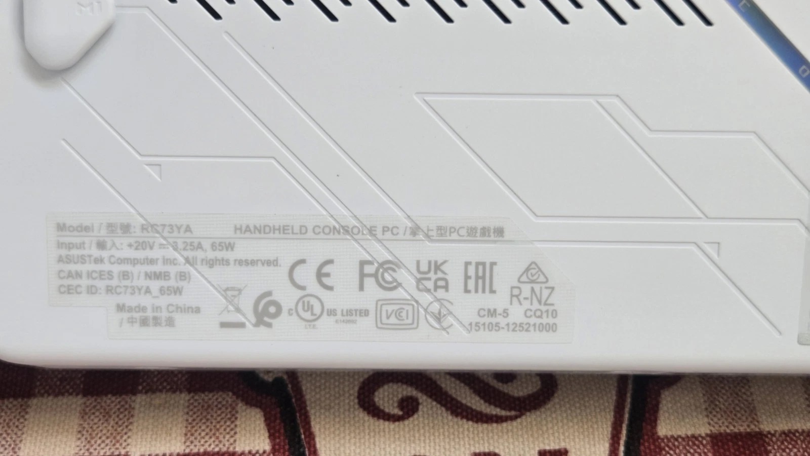 ASUS ROG Xbox Ally – AMD Ryzen Z2 | 16GB RAM / 512GB Storage | 7" Portable Console thumbnail 9