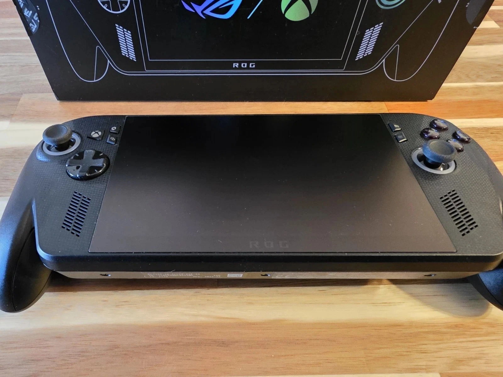 Asus ROG Xbox Ally X 1TB Black (Open Box + Screen Protectors) thumbnail 3