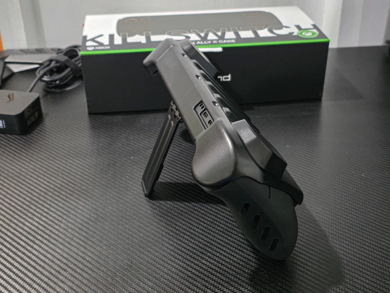 Asus ROG Xbox Ally X AMD Ryzen AI Z2 Extreme 24gb RAM 1TB Storage With case thumbnail 2