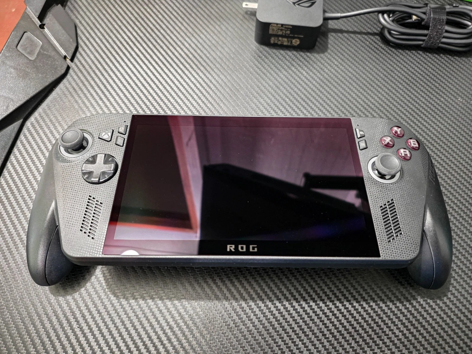 Asus ROG Xbox Ally X AMD Ryzen AI Z2 Extreme 24gb RAM 1TB Storage With case thumbnail 4