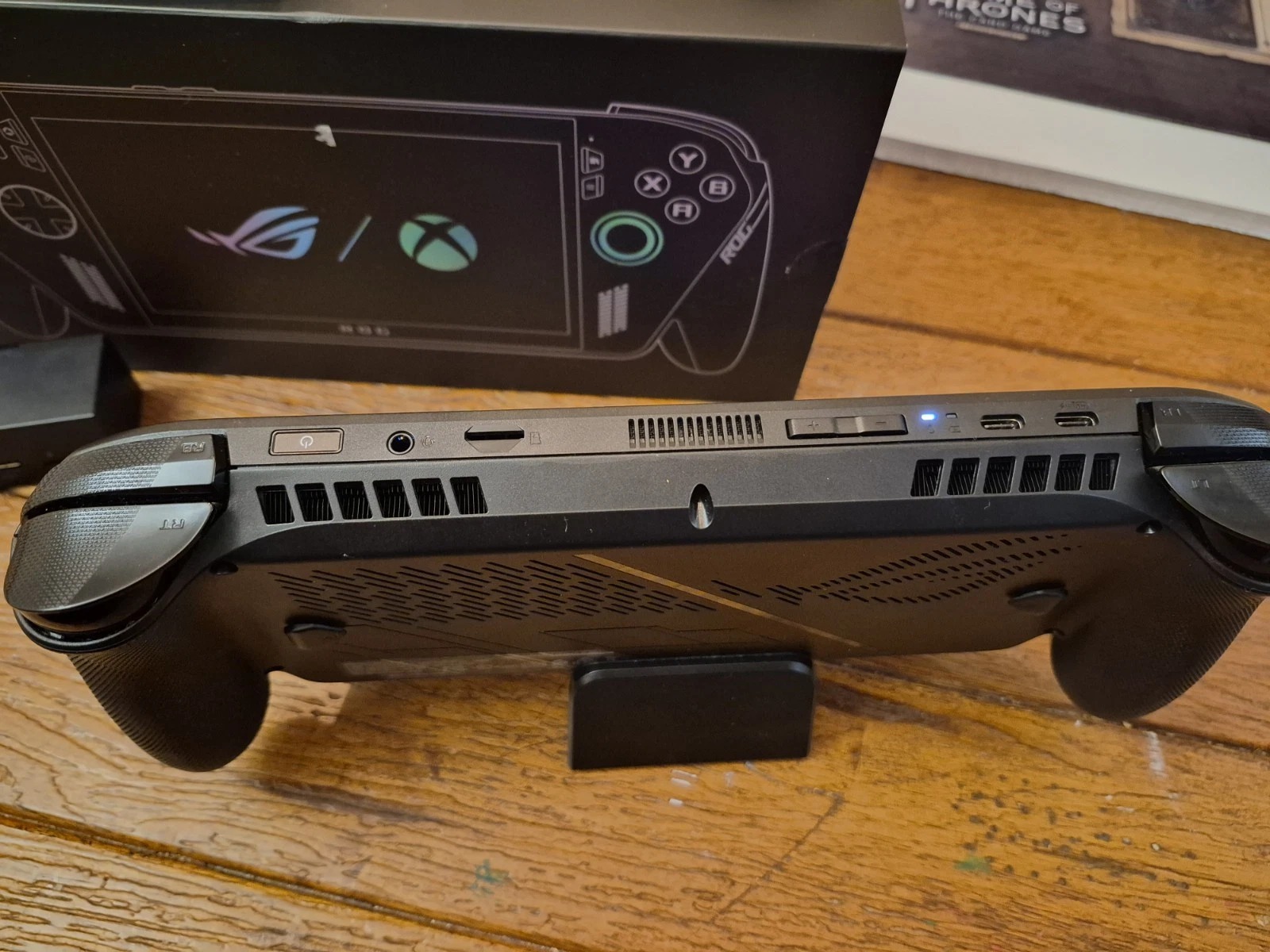 ASUS ROG Xbox Ally X + Steam OS installed + 1TB 7" 1080p AMD Ryzen Z2 Extreme thumbnail 4