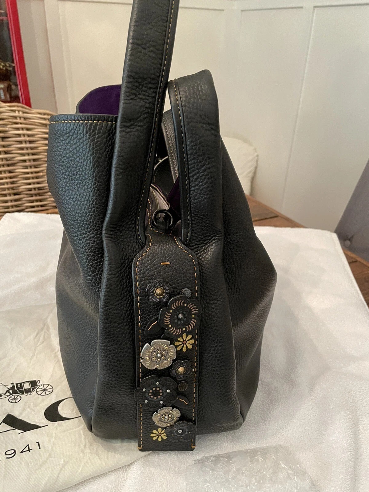 Auth Coach 1941 Blk Bandit Hobo 39 Tooled Tea Rose Shoulder Bag Perfect Cond thumbnail 2