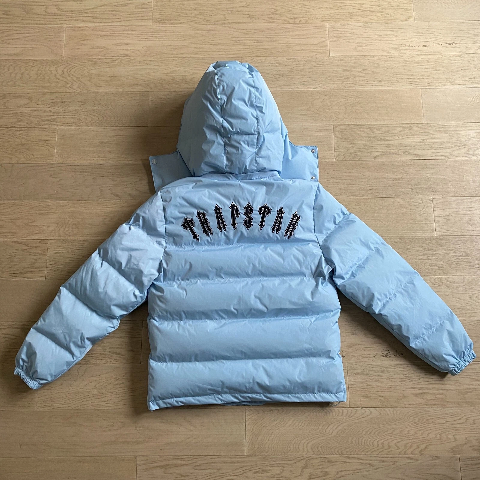 NEW AUTHENTIC Trapstar Irongate Blue Detachable Hood Puffer Jacket ICE - Size M thumbnail 1