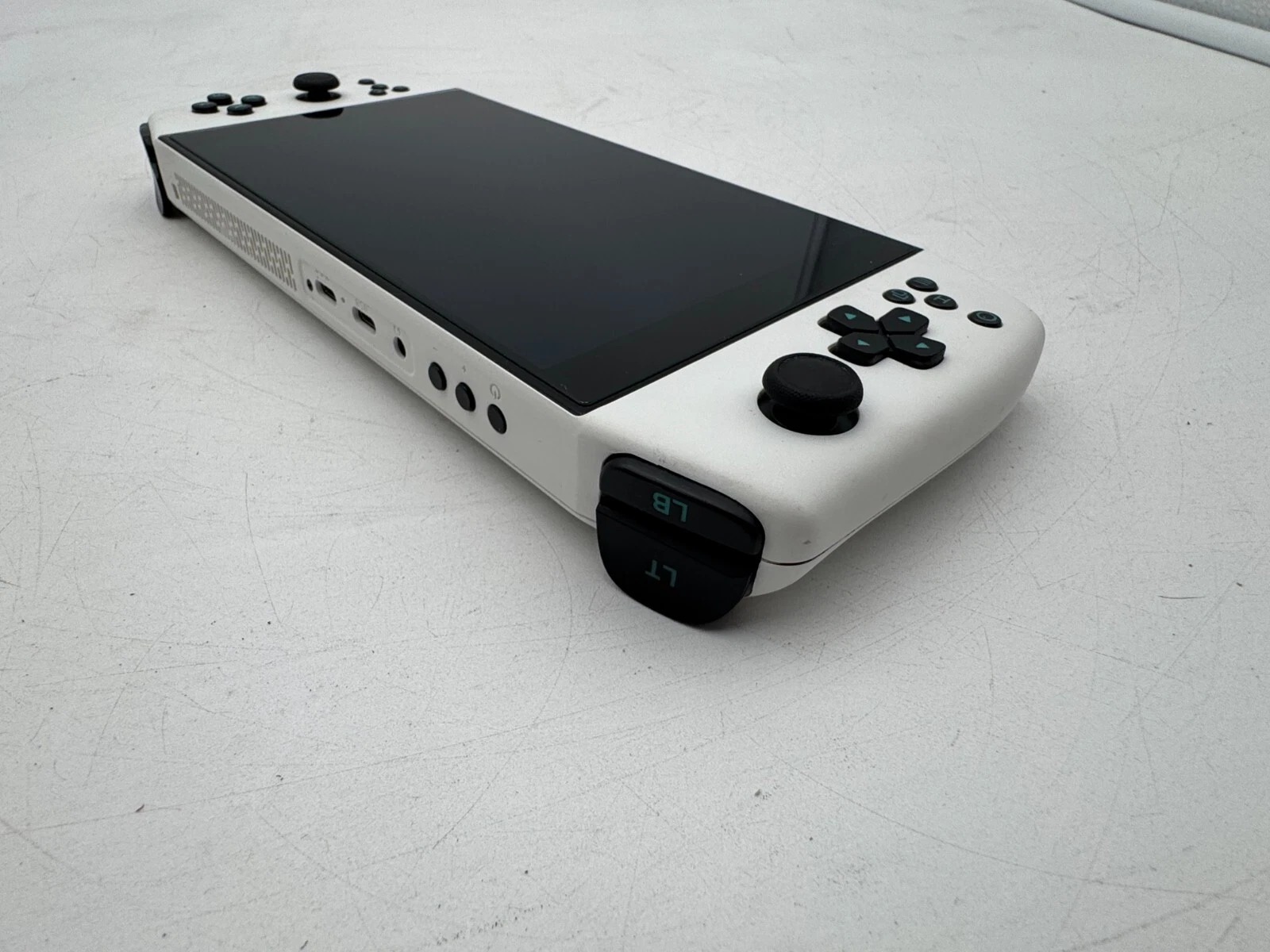 Ayaneo 2021 7" 1 TB SSD 16 GB RAM AMD Ryzen 5 4500U Windows 11 Home thumbnail 10