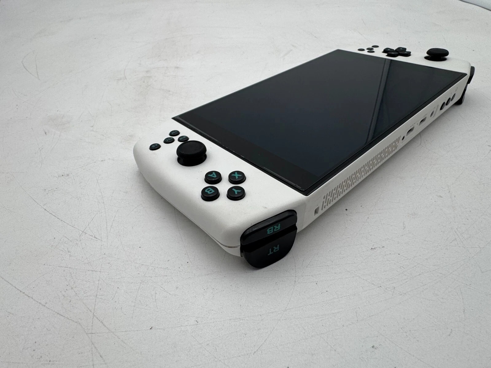 Ayaneo 2021 7" 1 TB SSD 16 GB RAM AMD Ryzen 5 4500U Windows 11 Home thumbnail 8