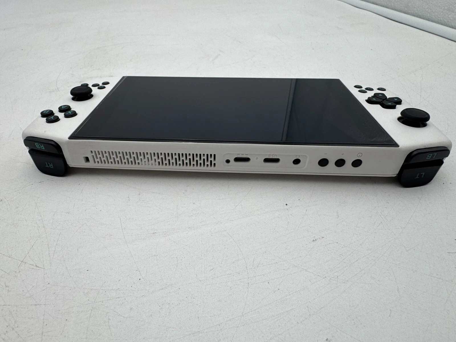 Ayaneo 2021 7" 1 TB SSD 16 GB RAM AMD Ryzen 5 4500U Windows 11 Home thumbnail 9