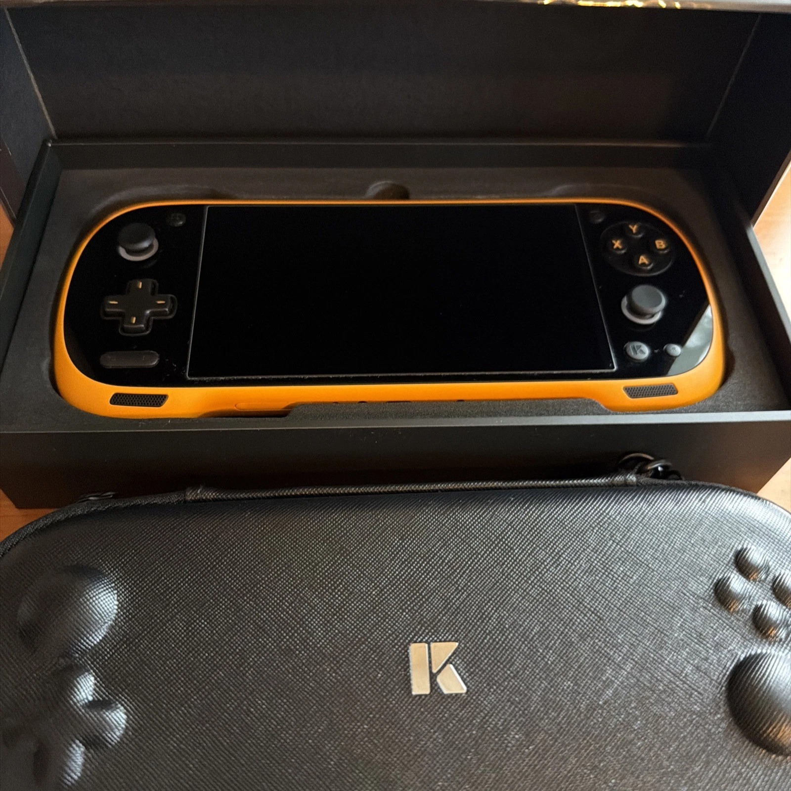 Ayaneo Konkr Pocket Fit, Dragon Yellow, Snapdragon G3 Gen 3, 12/256GB Opened Box thumbnail 2