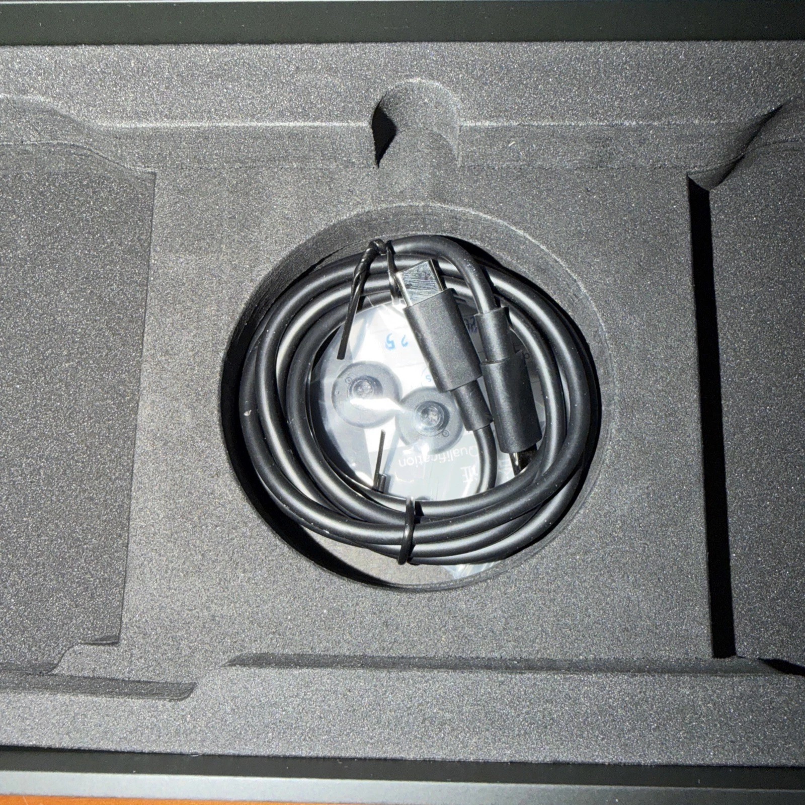 Ayaneo Konkr Pocket Fit, Dragon Yellow, Snapdragon G3 Gen 3, 12/256GB Opened Box thumbnail 6