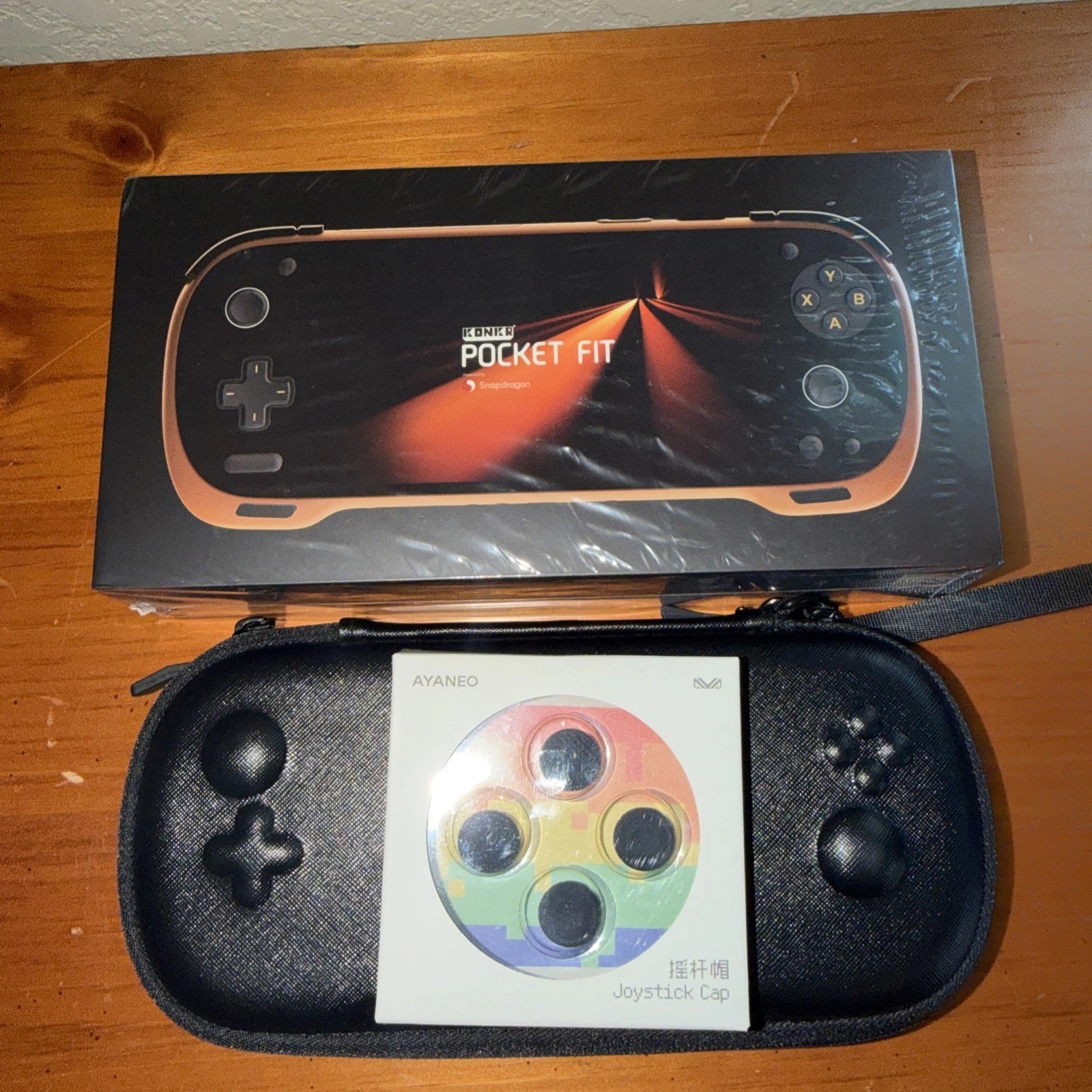 Ayaneo Konkr Pocket Fit, Dragon Yellow, Snapdragon G3 Gen 3, 12/256GB Opened Box thumbnail 7