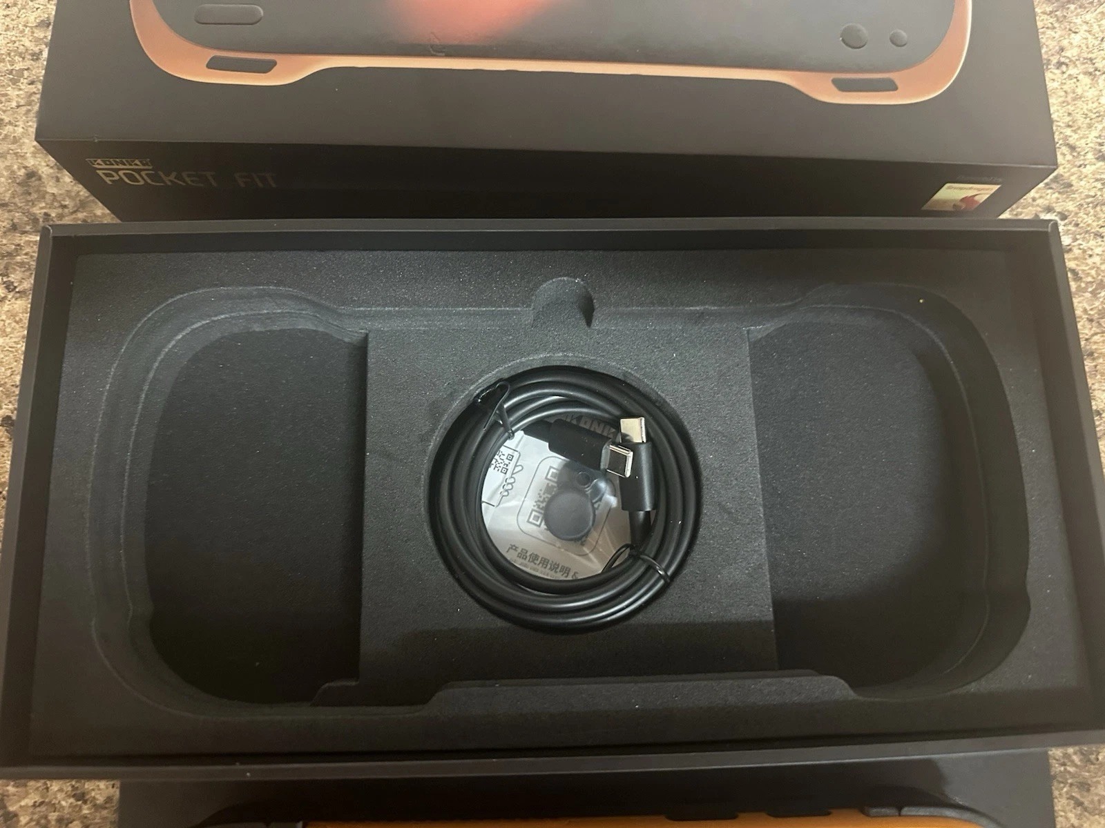 Ayaneo Konkr Pocket Fit, Dragon Yellow, Snapdragon G3 Gen 3, 16/512GB thumbnail 4