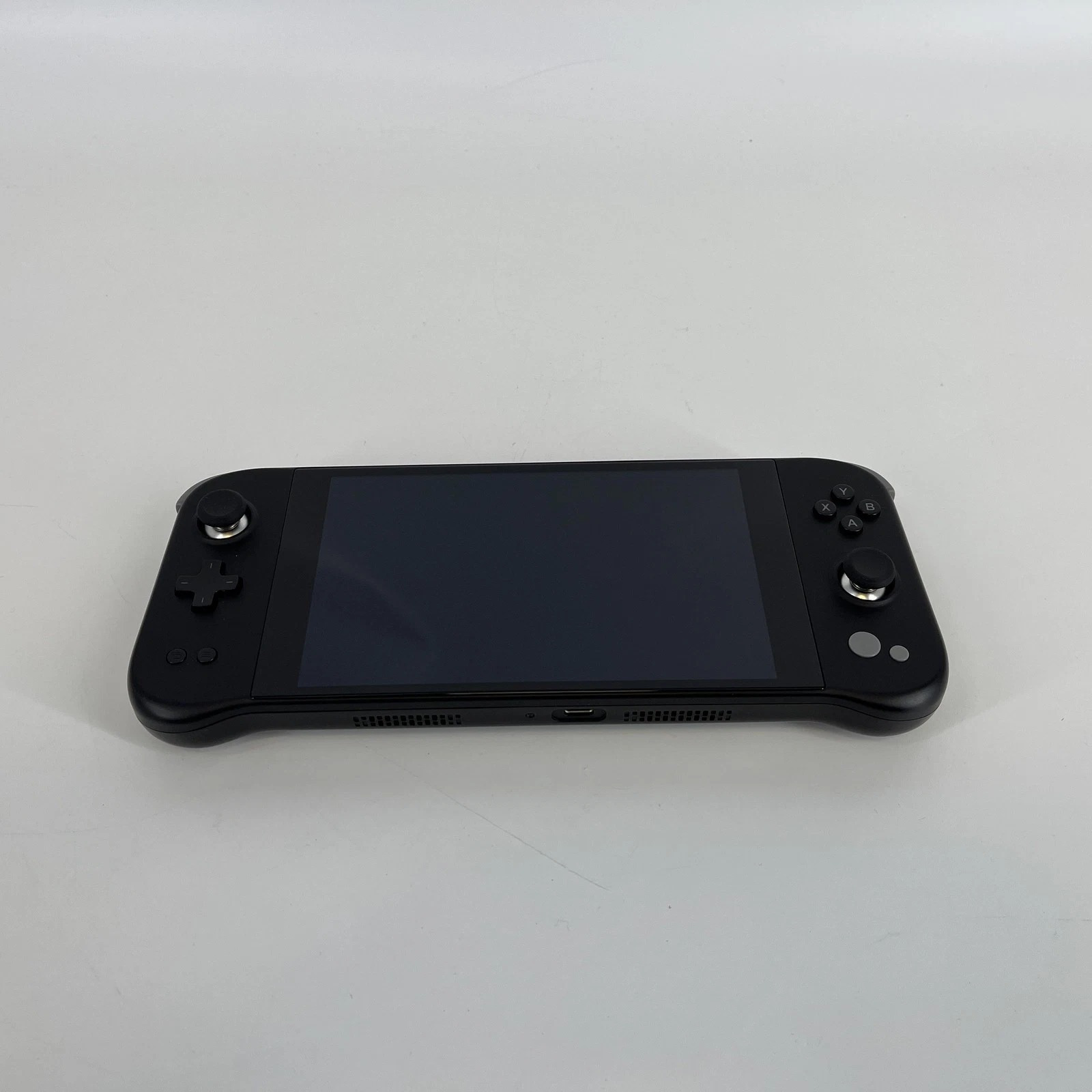 AYANEO Next Standard Console Black 1TB w/ Case & Charger - Excellent thumbnail 9