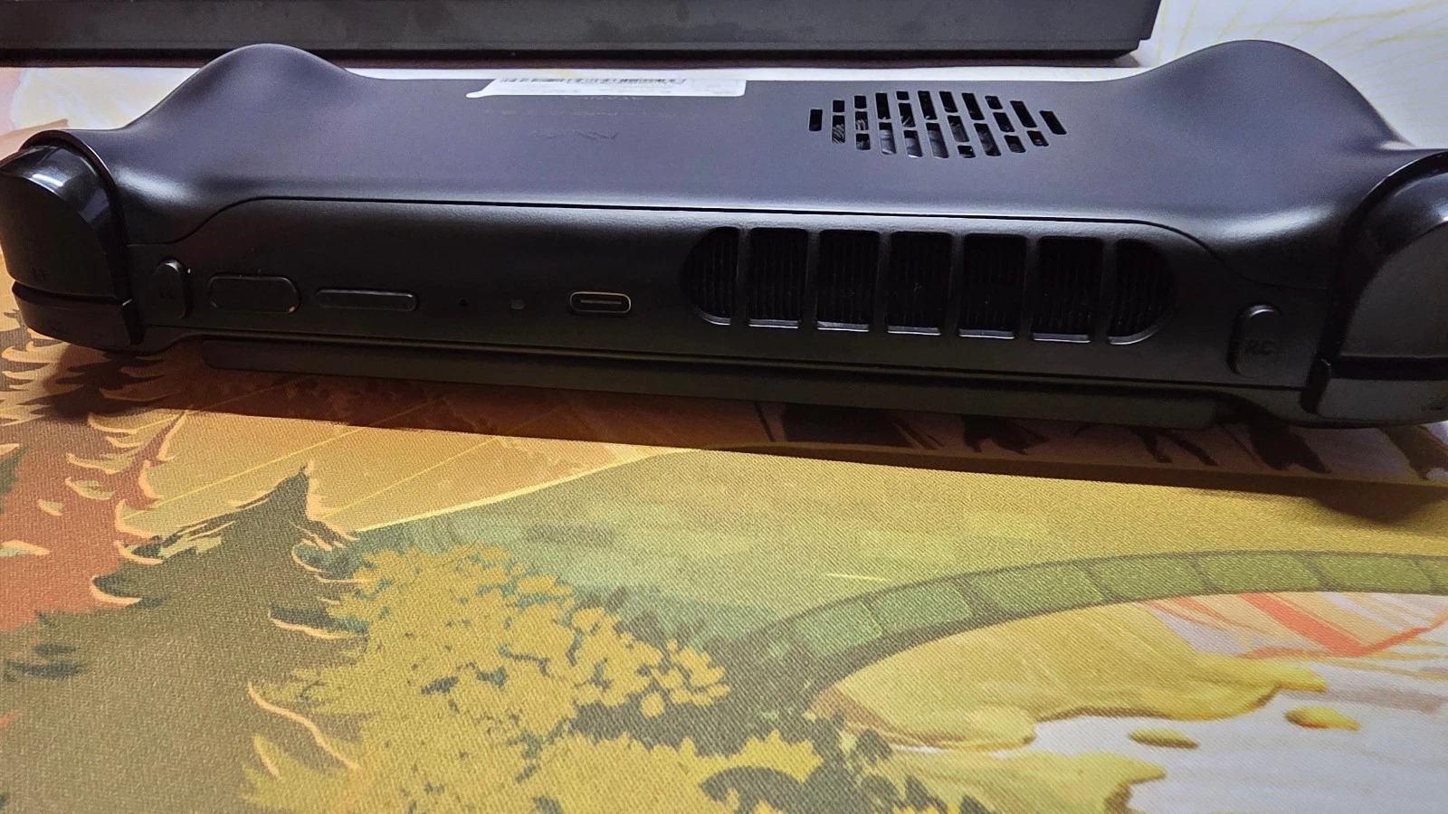 AYANEO SLIDE (Antec Core HS) Ryzen 7 7840U 32GB Ram, 1TB SSD, Black, W Case thumbnail 8