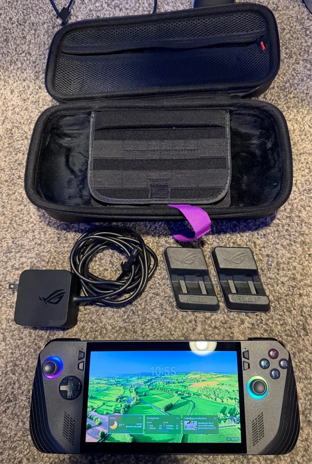 BARELY USED ASUS ROG Ally x AMD Ryzen Z1 Extreme 1TB SSD thumbnail 1