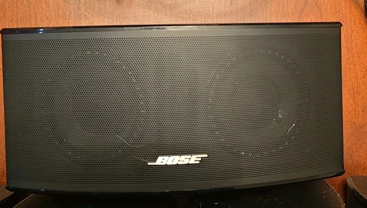 Bose Jewel Cube Speakers II From Lifestyle 600 Home Theater System (Black) (5) thumbnail 4