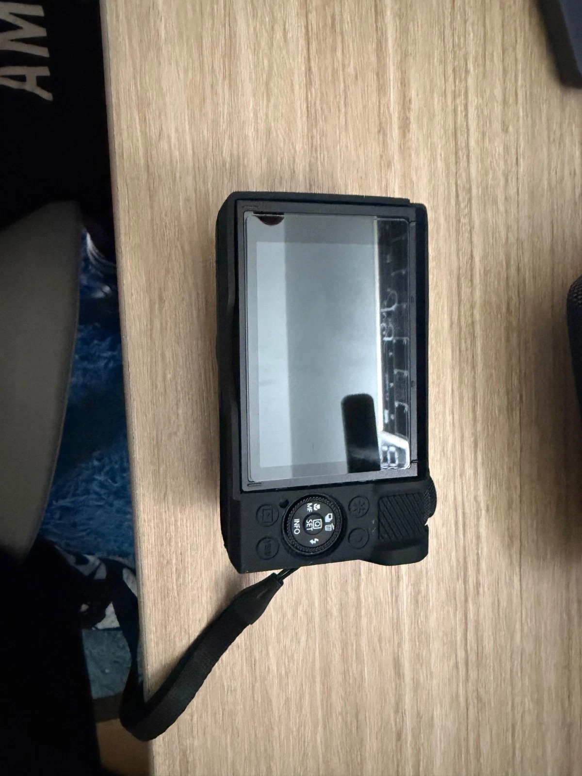 Brand new Canon PowerShot G7 X Mark III - 20.1MP Point & Shoot Digital Camera - Black thumbnail 4