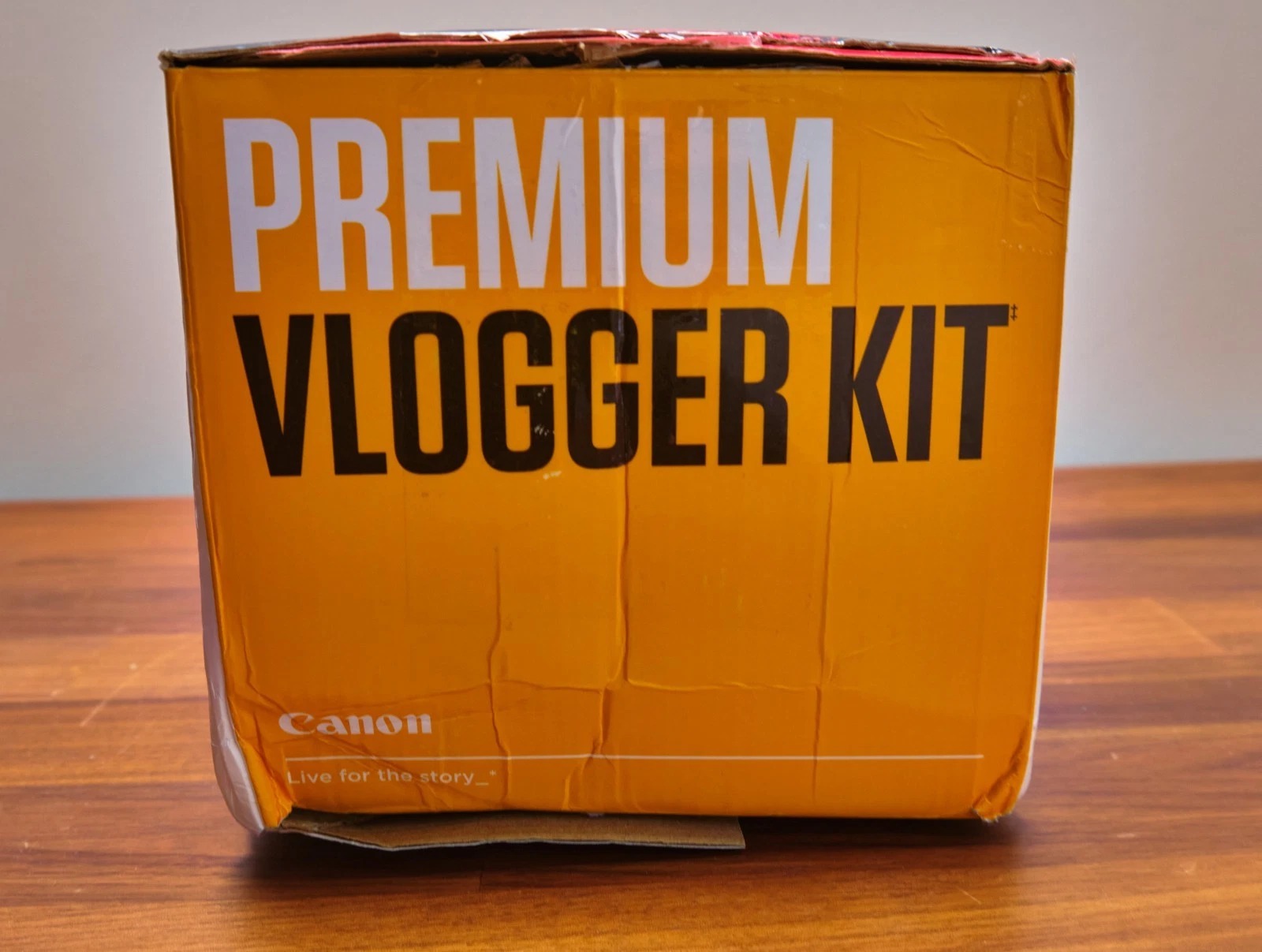 Brand new Canon Powershot G7 X Mark III compact camera with premium vlogger kit. thumbnail 15