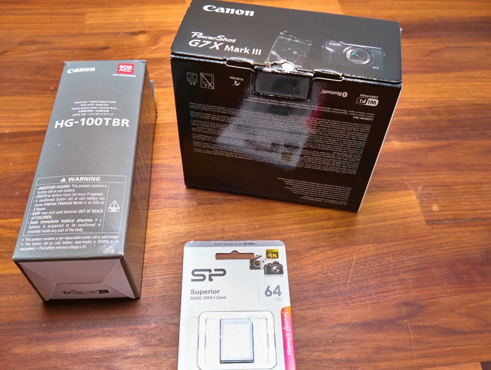 Brand new Canon Powershot G7 X Mark III compact camera with premium vlogger kit. thumbnail 19