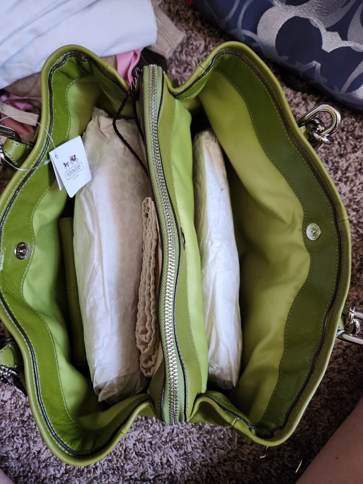 Brand new Gaucho Leather Coach bag 17811 Chartreuse green thumbnail 6