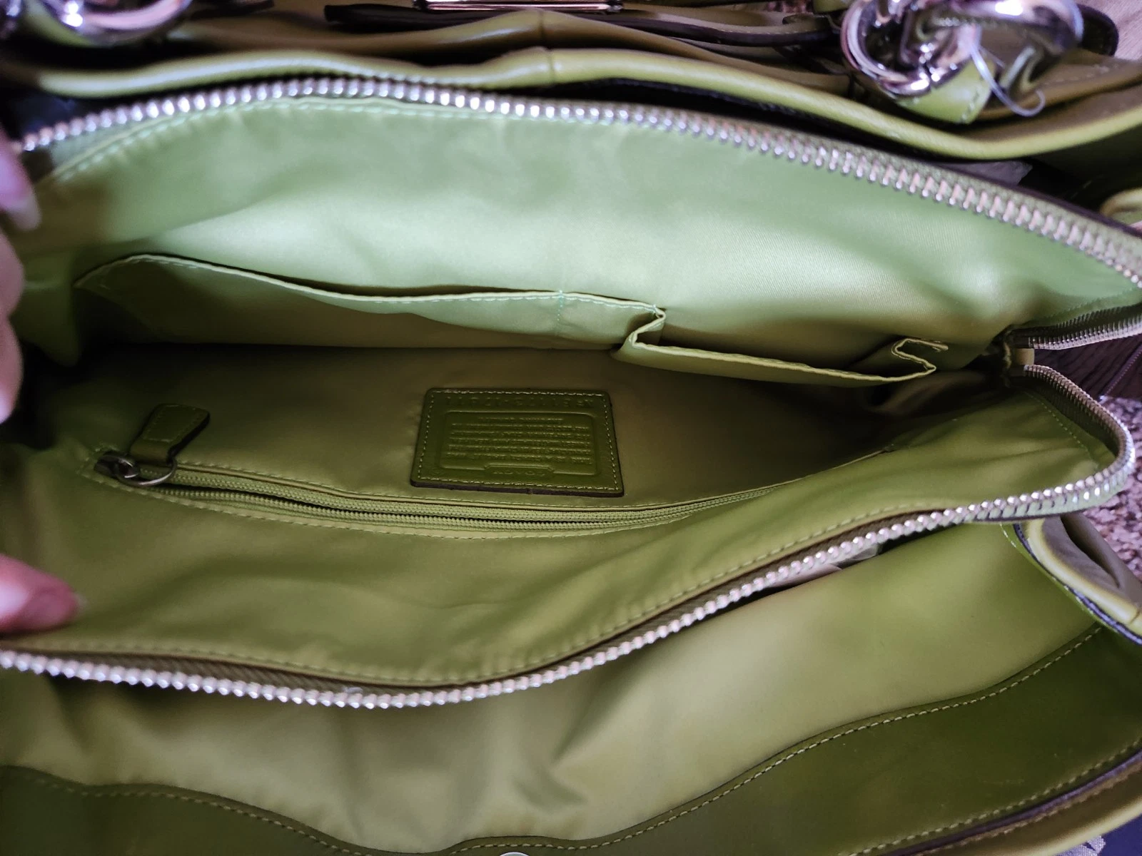 Brand new Gaucho Leather Coach bag 17811 Chartreuse green thumbnail 7