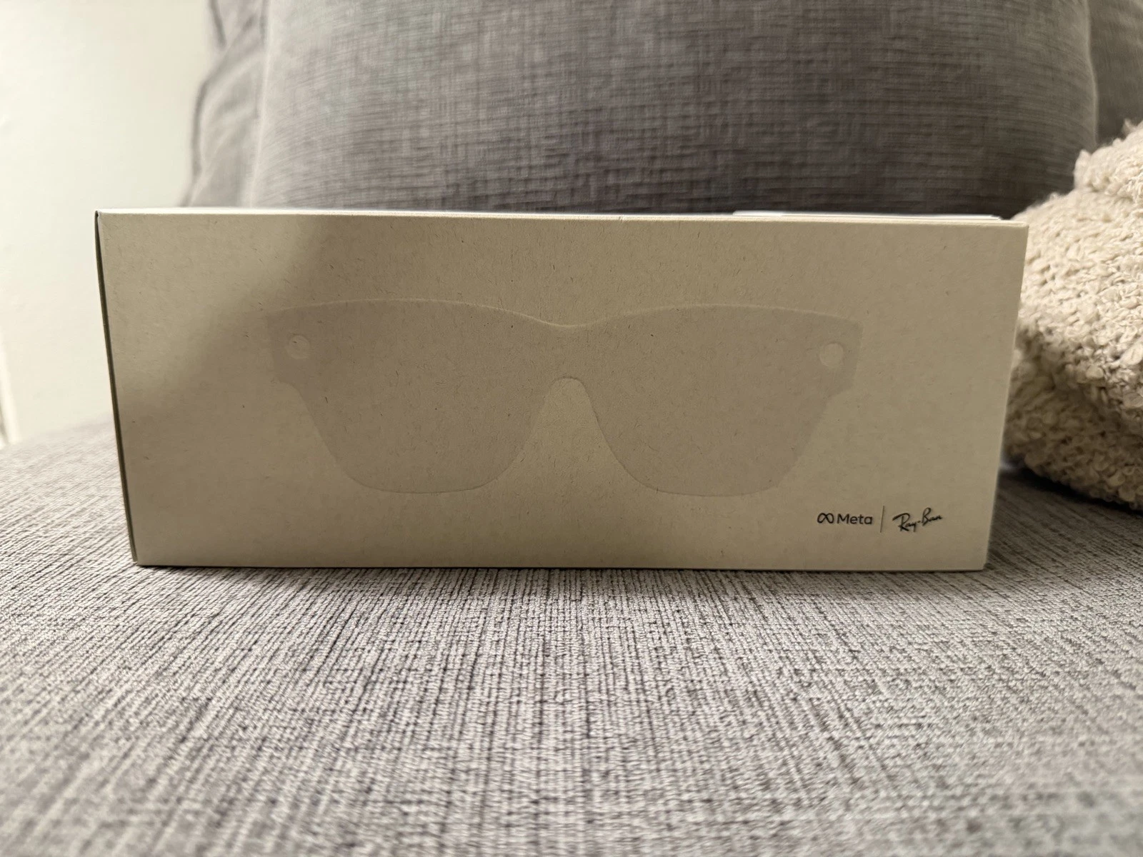 *BRAND NEW* Meta Ray-Ban Display Glasses Shiny Black / Standard / Band Size 3 thumbnail 2