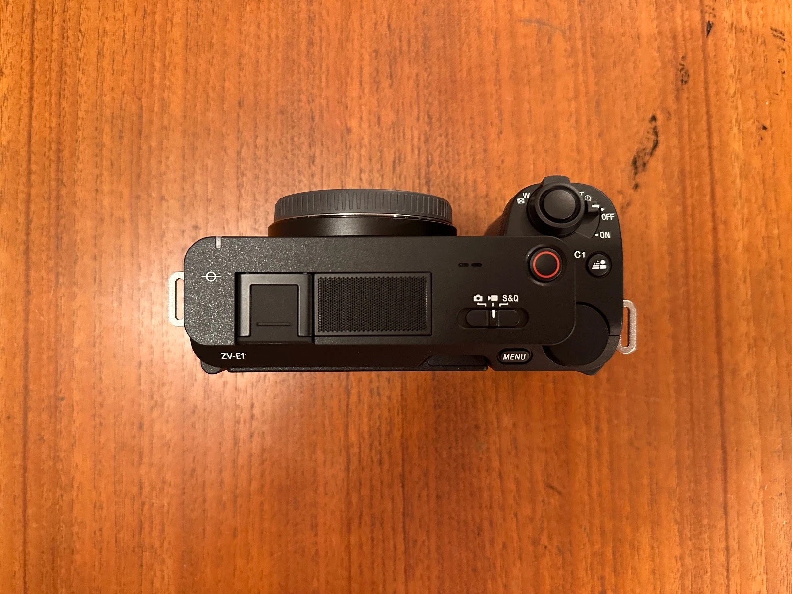 BRAND NEW - Sony Alpha ZV E1 - Mirrorless Camera thumbnail 2
