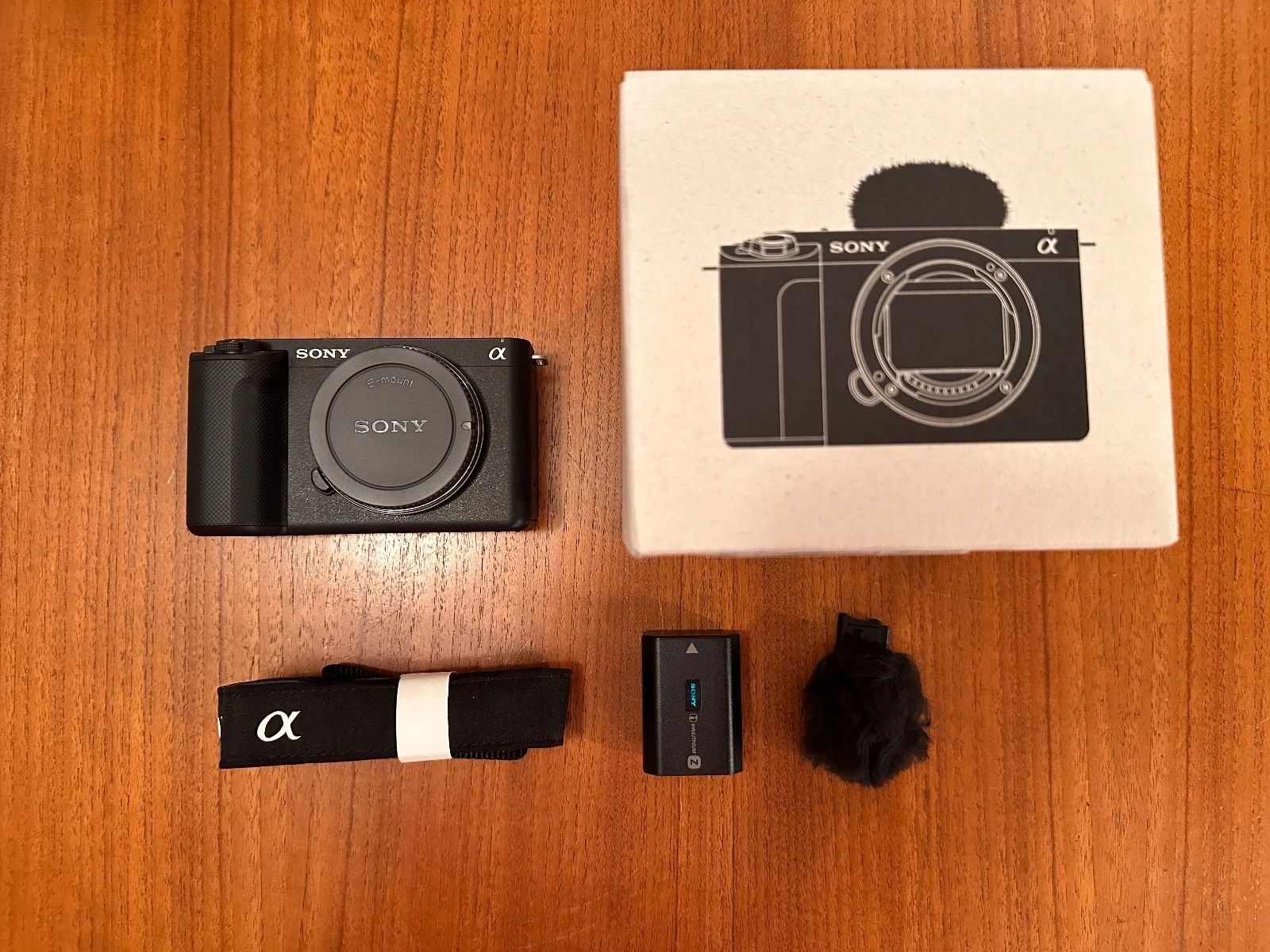 BRAND NEW - Sony Alpha ZV E1 - Mirrorless Camera thumbnail 5