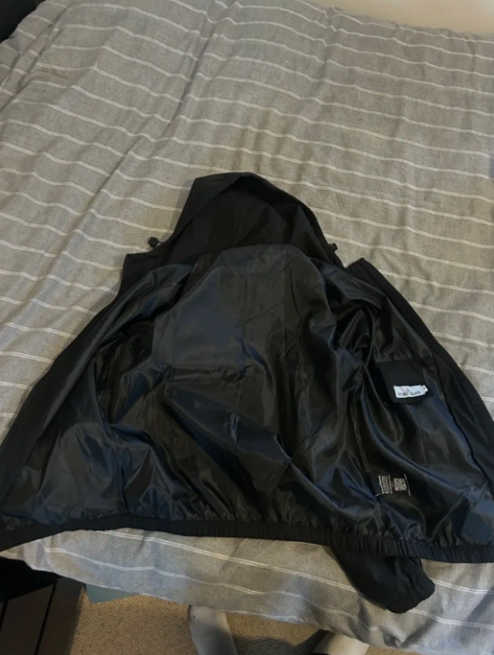 Brand New Stone Island Black Windbreaker Jacket – Size M, With Tags thumbnail 6