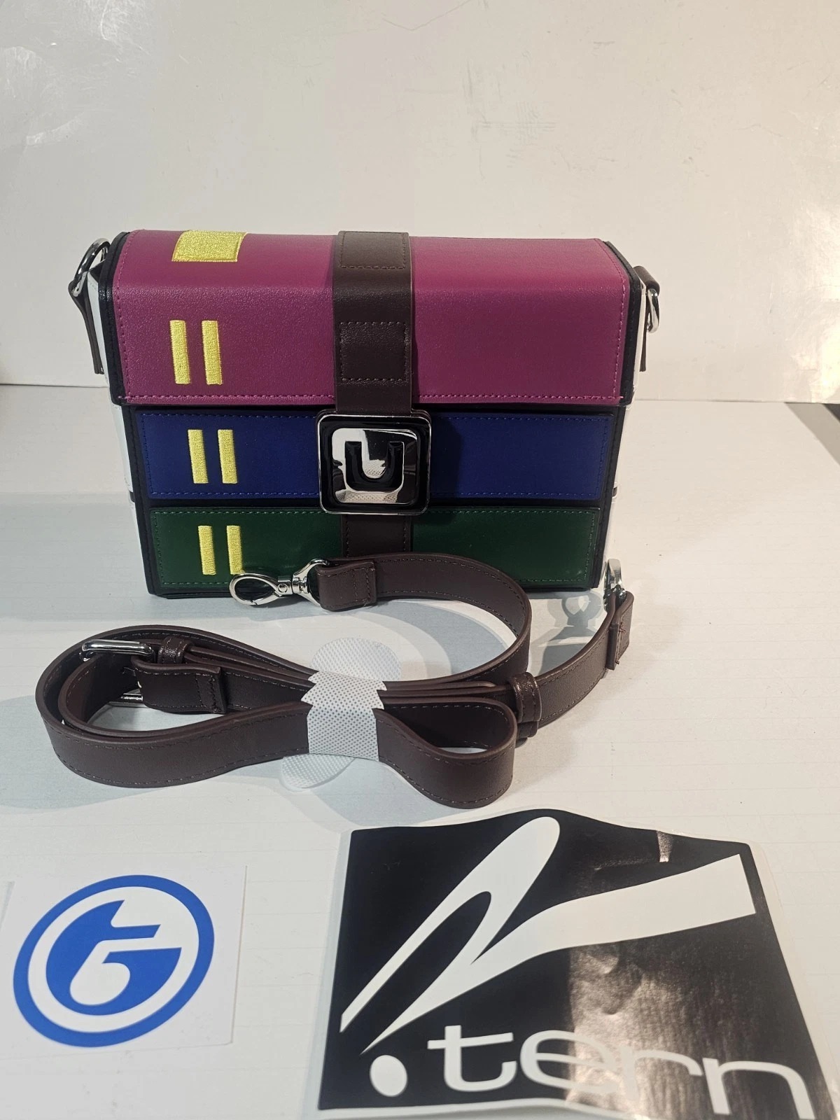 BRAND NEW WinRAR x tern ARCHIVE MESSENGER BAG ✅ VINTAGE 90s Y2K Windows thumbnail 1