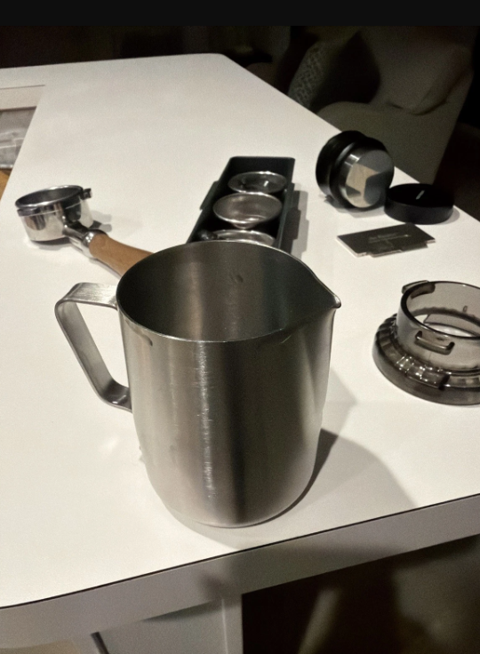 Breville Barista Touch BES880BSS Espresso Machine in Stainless Steel with Accessories thumbnail 10