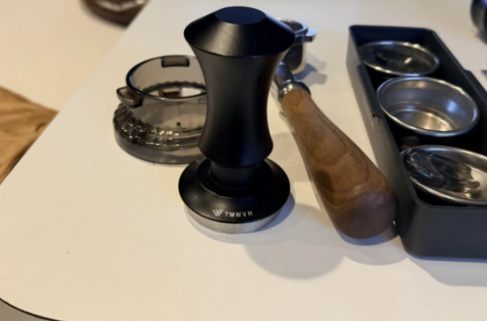 Breville Barista Touch BES880BSS Espresso Machine in Stainless Steel with Accessories thumbnail 8