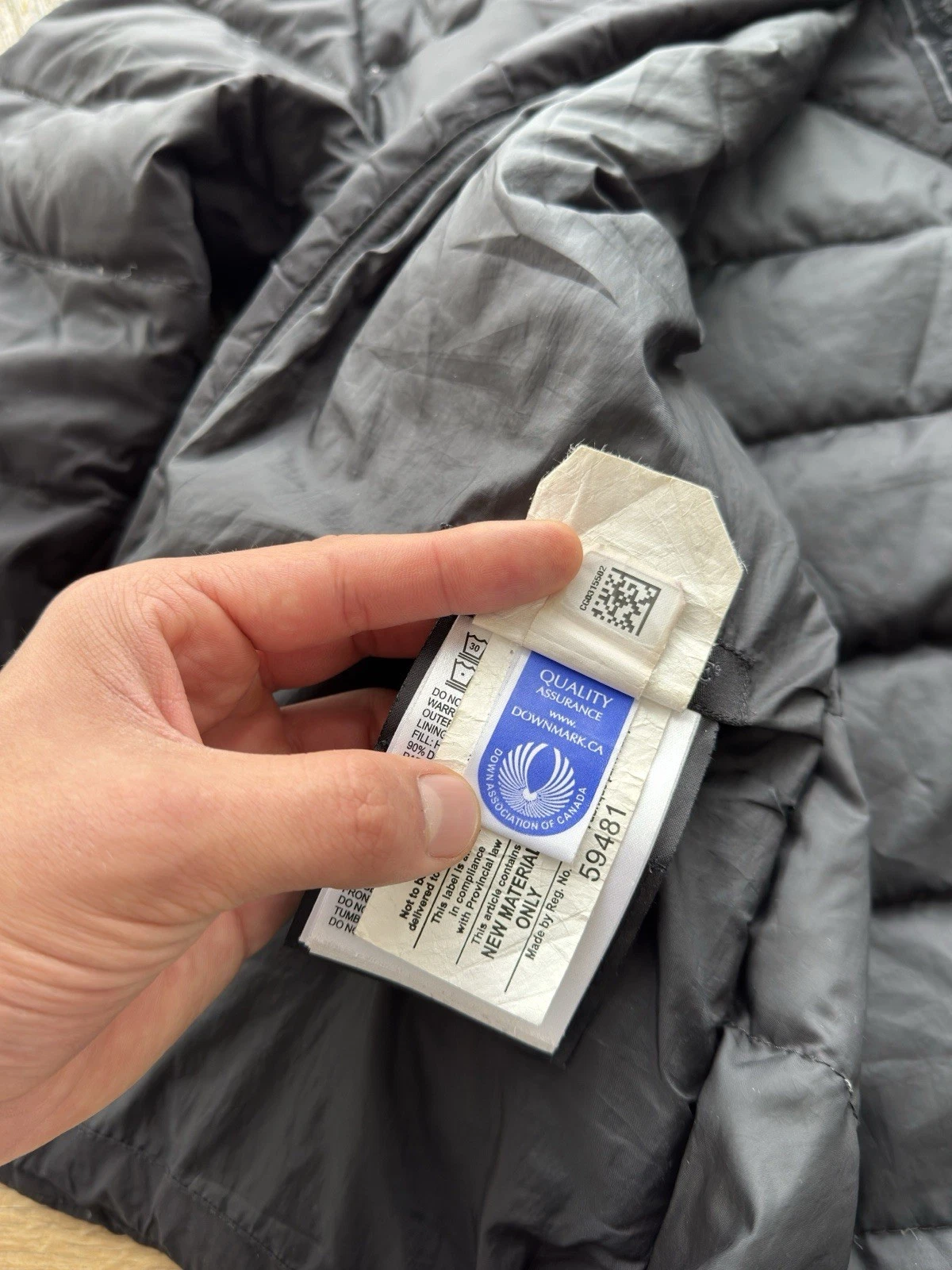 Canada Goose Brookvale Black Label Down Puffer Jacket Size M Black Mens thumbnail 19