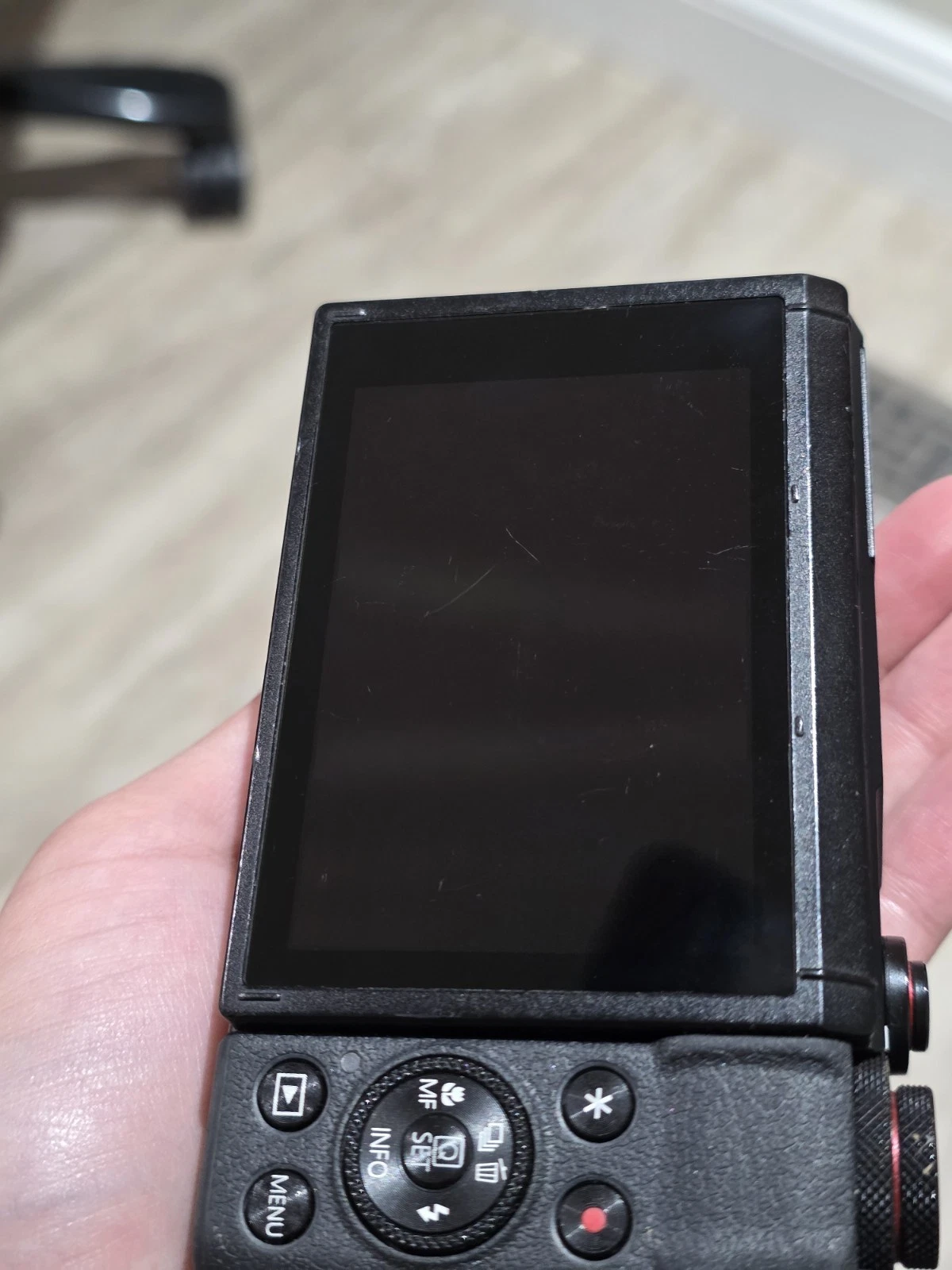 Canon PowerShot G7 X Mark III 20.1MP Digital Point & Shoot Camera - Black thumbnail 4