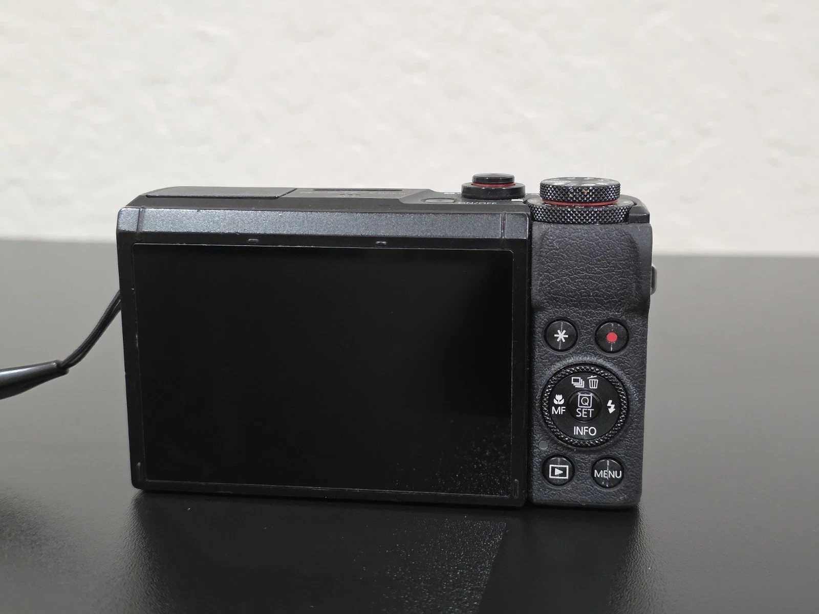 Canon PowerShot G7 X Mark III 20.1MP Digital Point & Shoot Camera - Black thumbnail 8