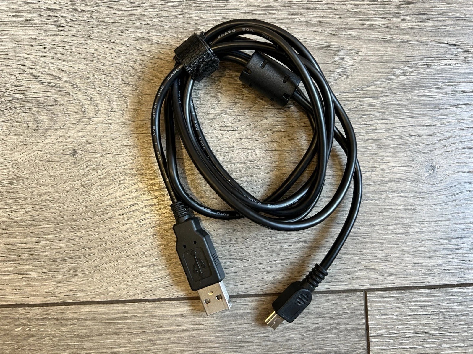 Canon EOS 5D Mark III Digital Camera with EF 24-105mm 1:4 L Lens and Rode Mic thumbnail 15