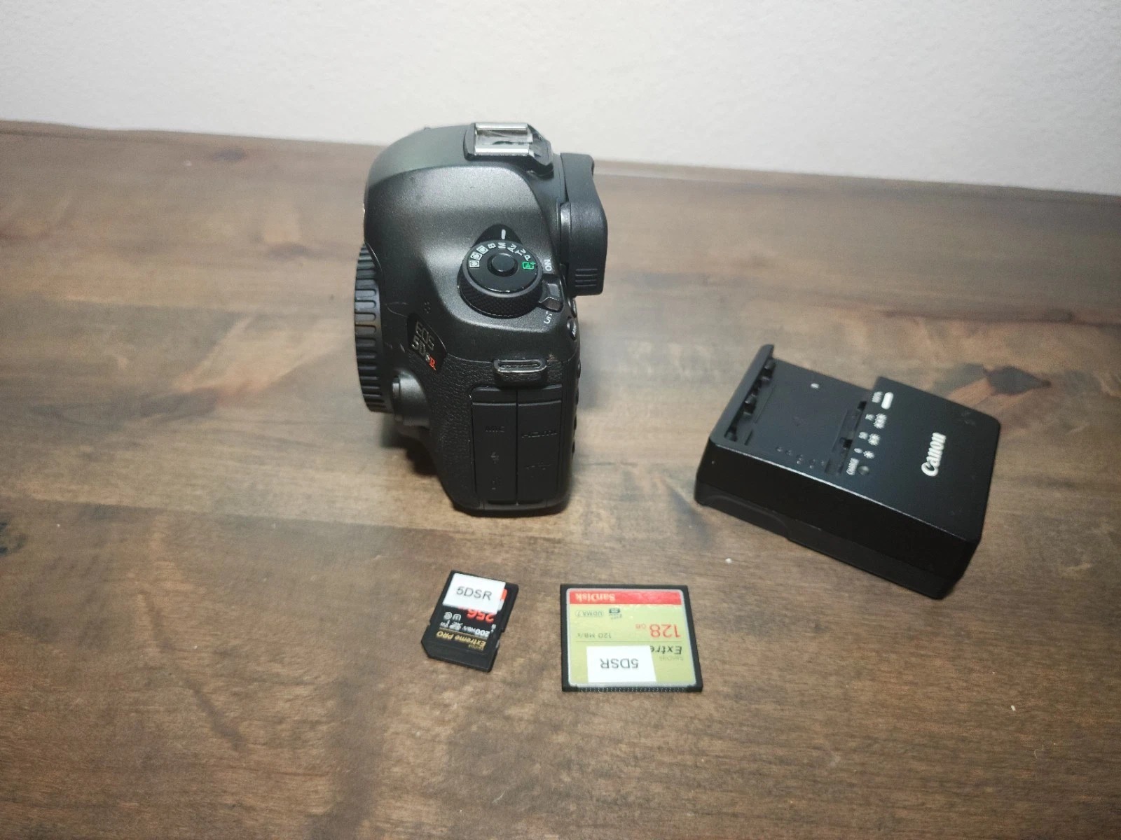 Canon EOS 5DS R 50.6MP Full Frame DSLR Camera Body Only thumbnail 7