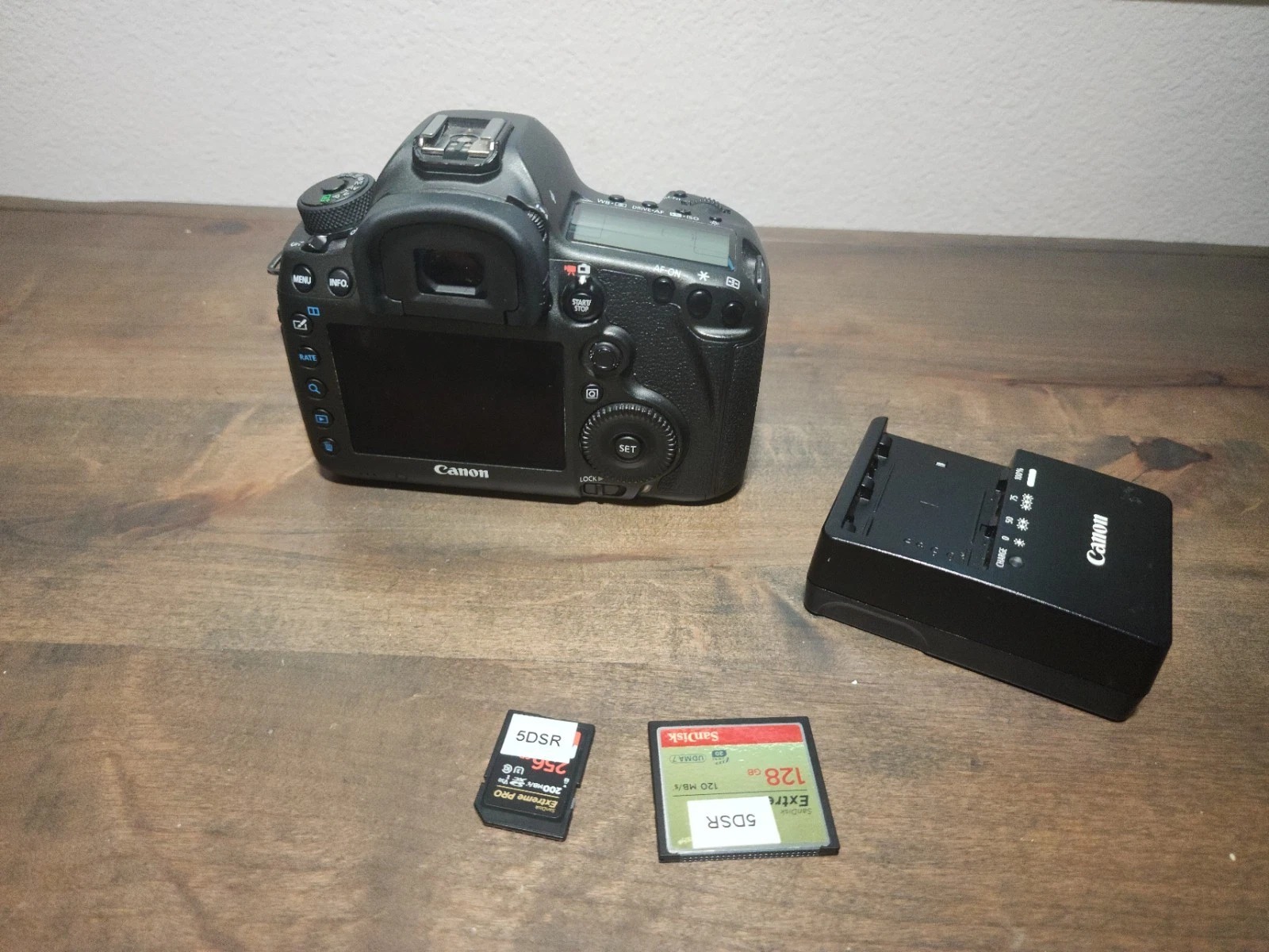 Canon EOS 5DS R 50.6MP Full Frame DSLR Camera Body Only thumbnail 8