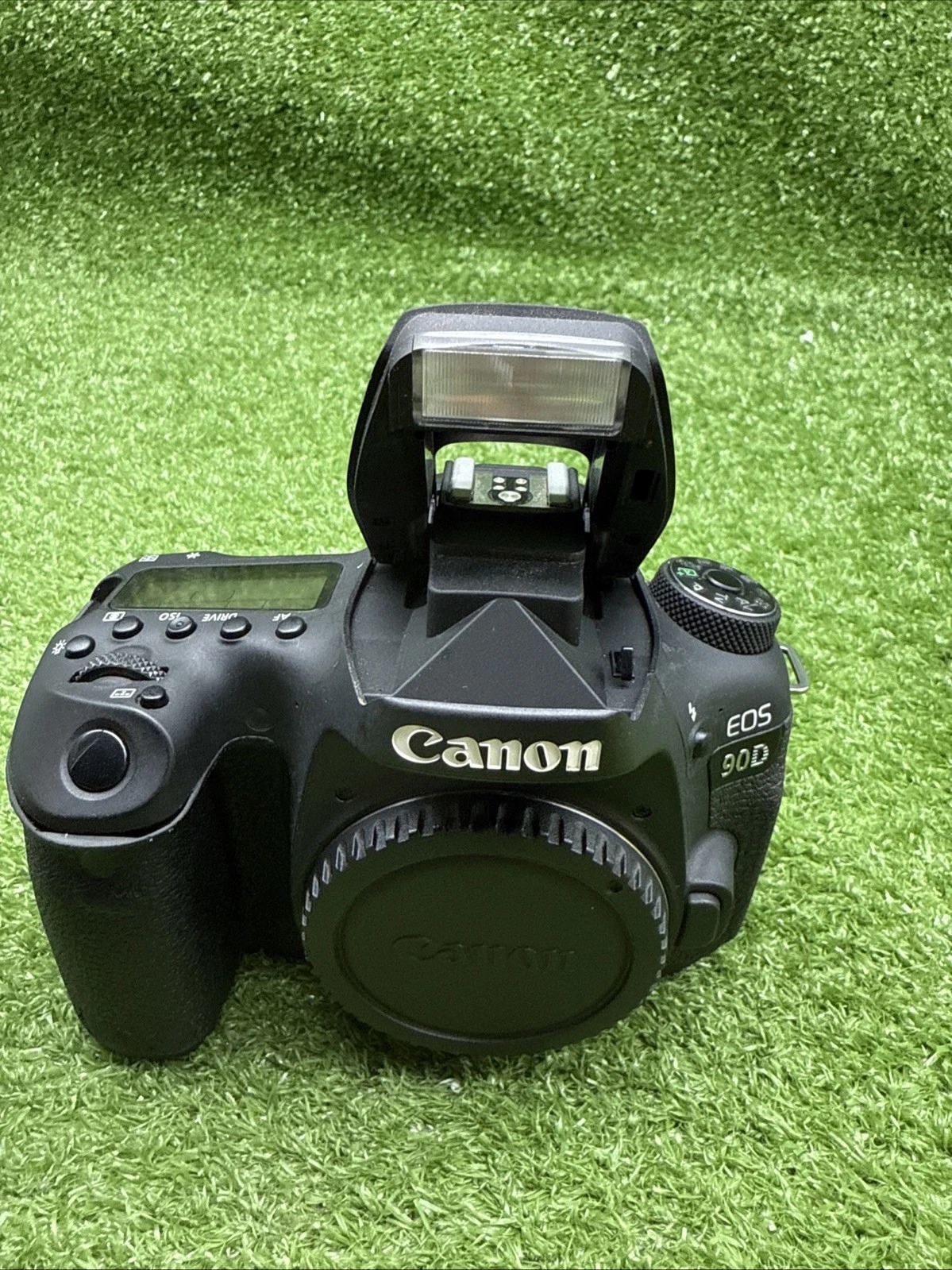 Canon EOS 90D 32.5MP DSLR Camera – Black (Body Only) thumbnail 14